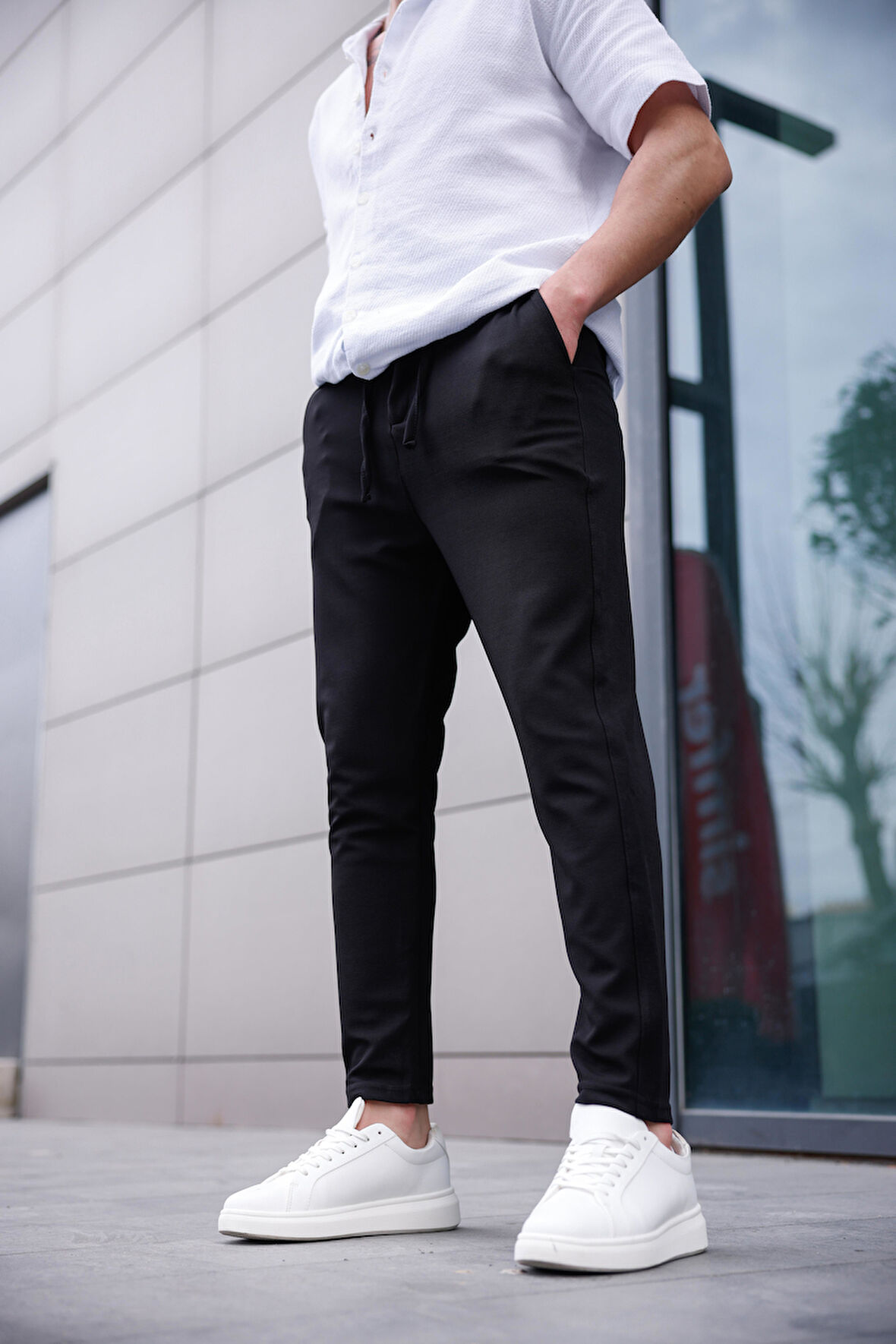 Erkek Siyah Renk Likralı Kumaş Jogger Pantolon