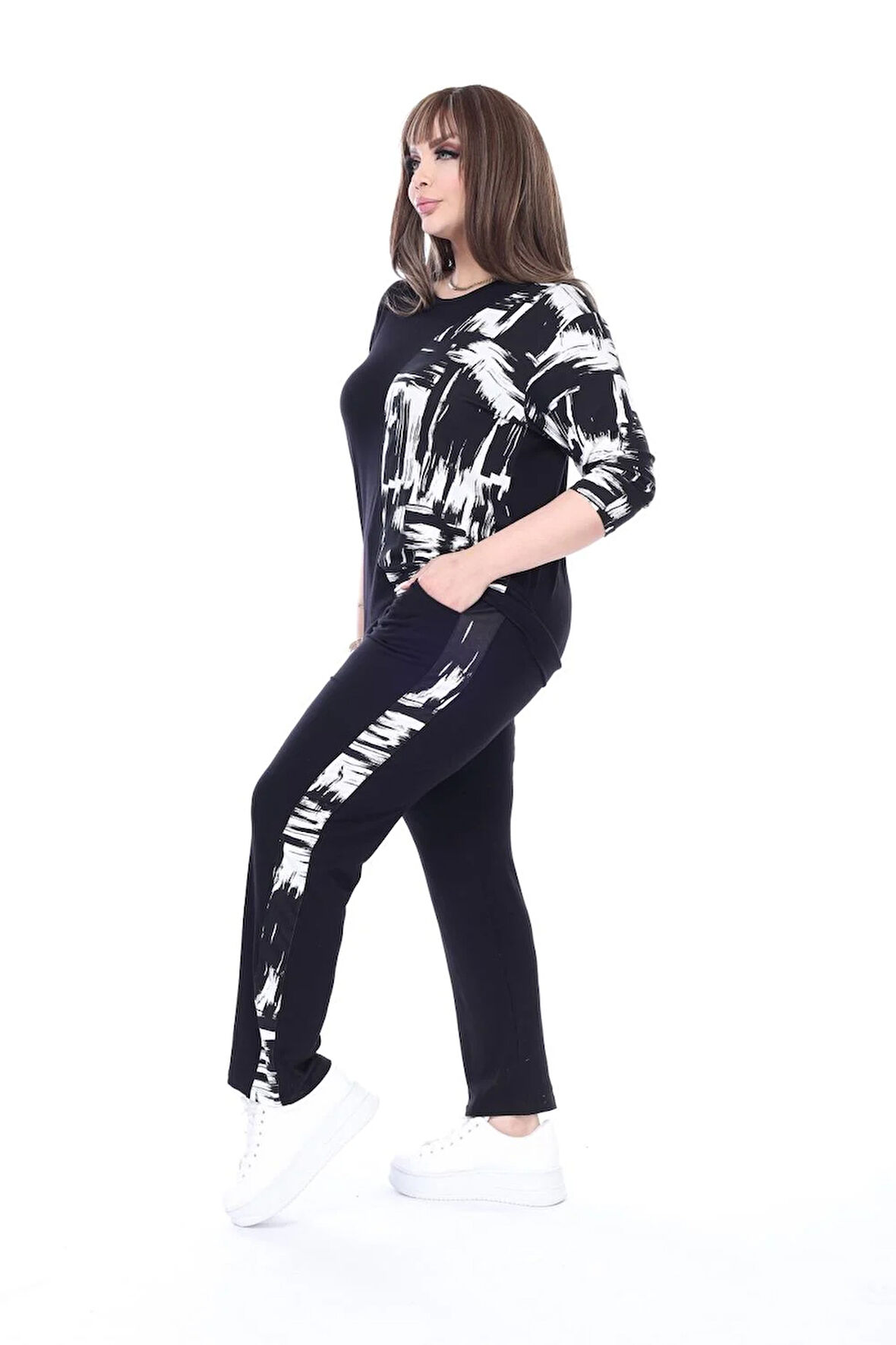 Kadın Alt-Üst Uzun Likralı Cep Detaylı Siyah Beyaz Desen Penye Turvukar Kol Takım