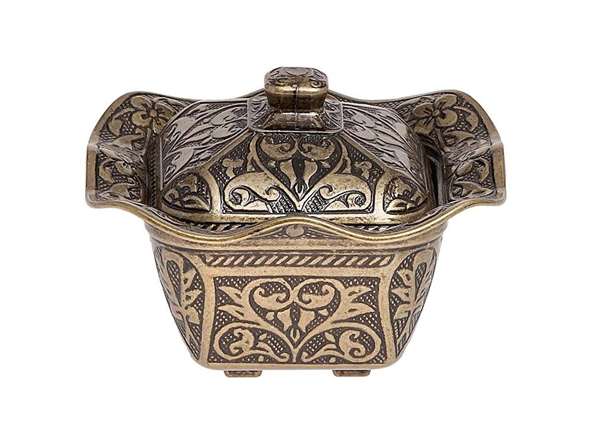 KÜÇÜK KARE ŞEKERLİK