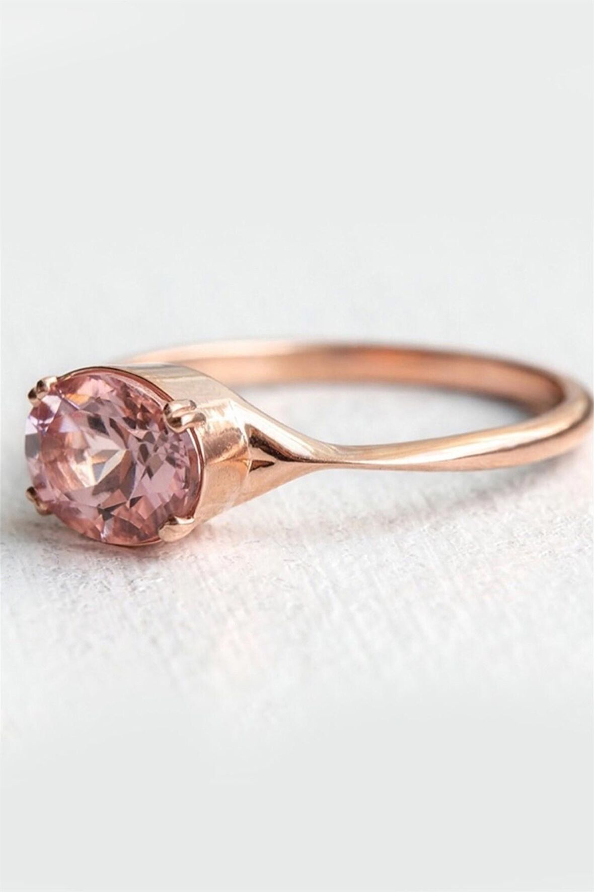 PEMBE KUVARS DOĞAL TAŞLI YÜZÜK - AK0485