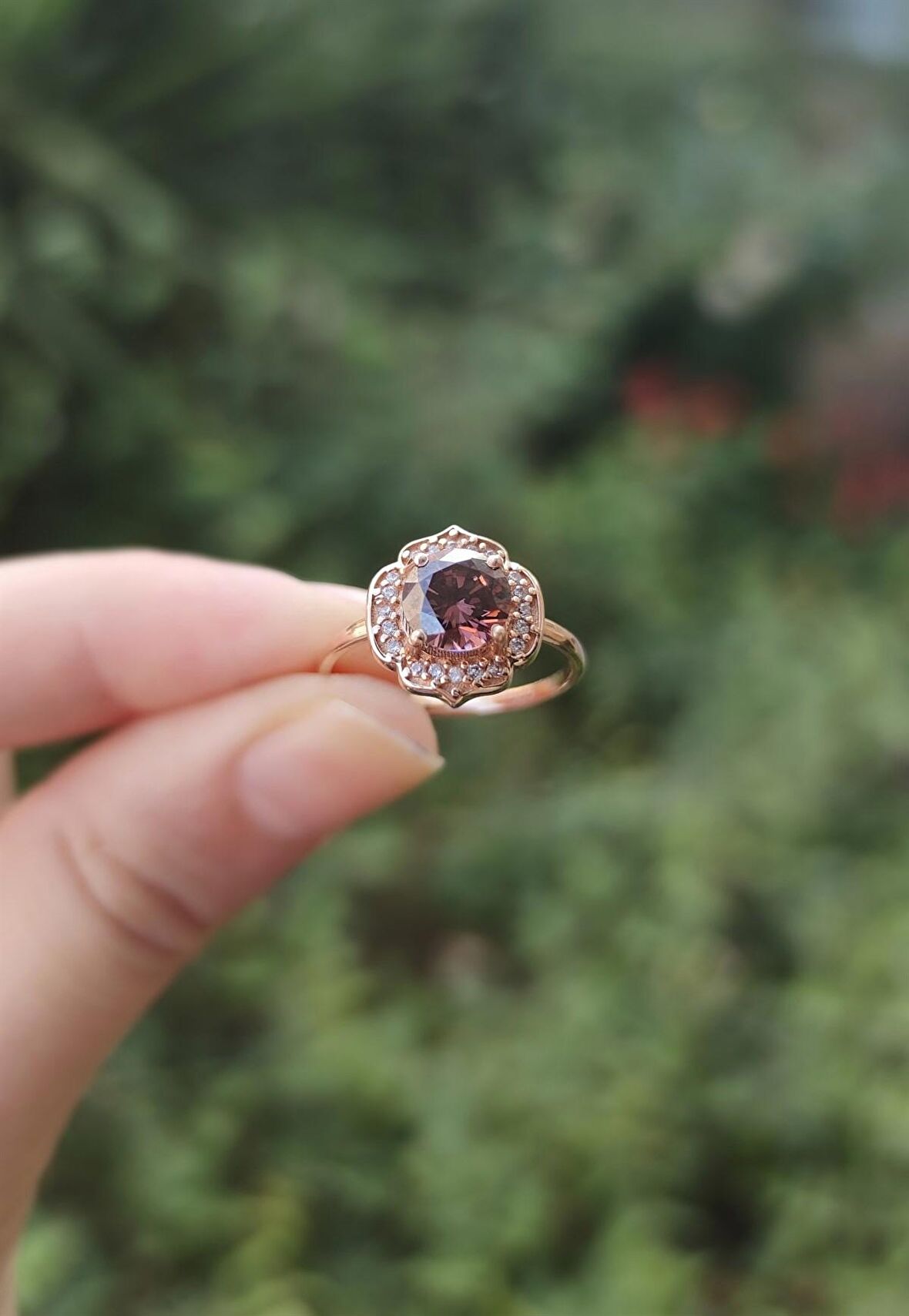 ÇİÇEK BROWNİ TOPAZ PIRLANTA TASLİ YÜZÜK - AK454