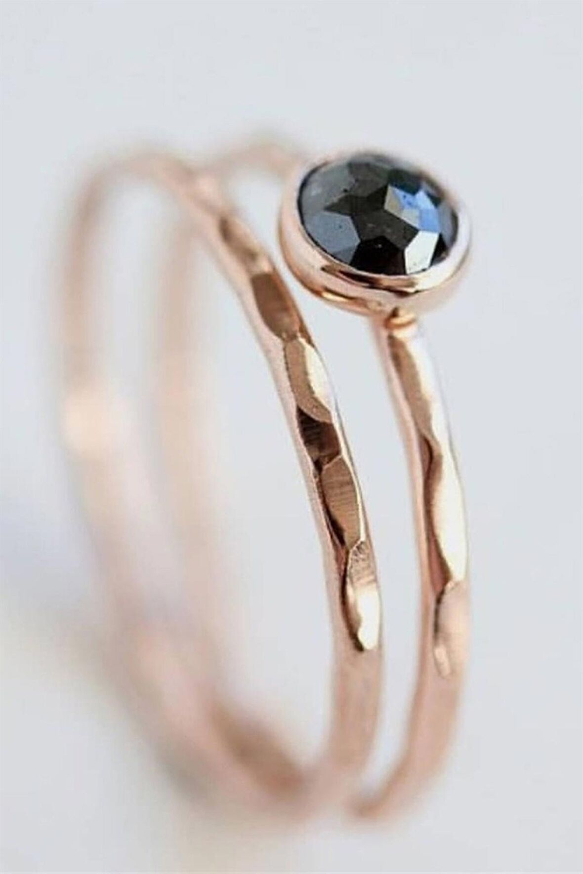 DÖVME BLACK SAPPHİRE TEK TAŞ YÜZÜK DÖVME ALYANS  - AK0128