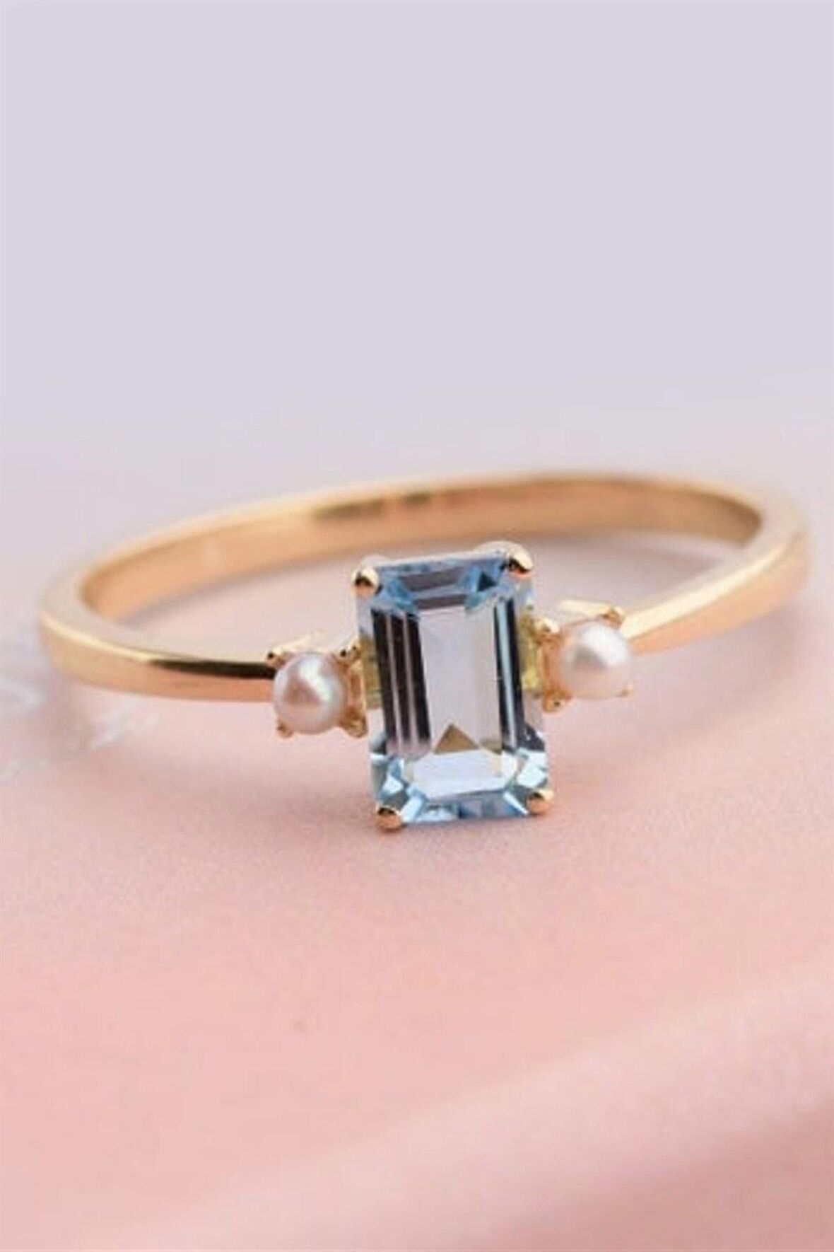 MELBOURNE AKUAMARİN TEKTAŞ  İNCİ YAN TAŞLARI YÜZÜK - AK620 