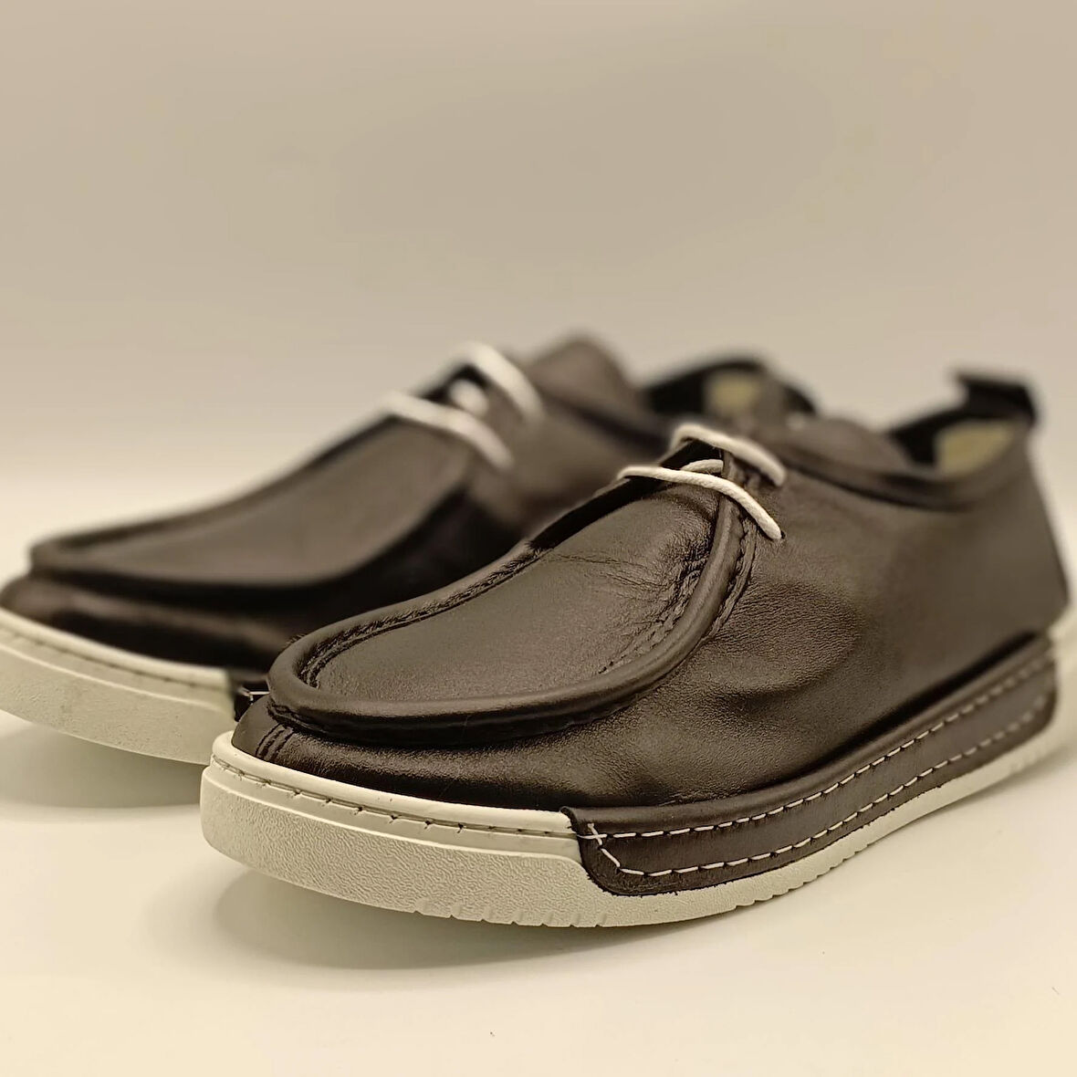 Emma Siyah Deri Loafer