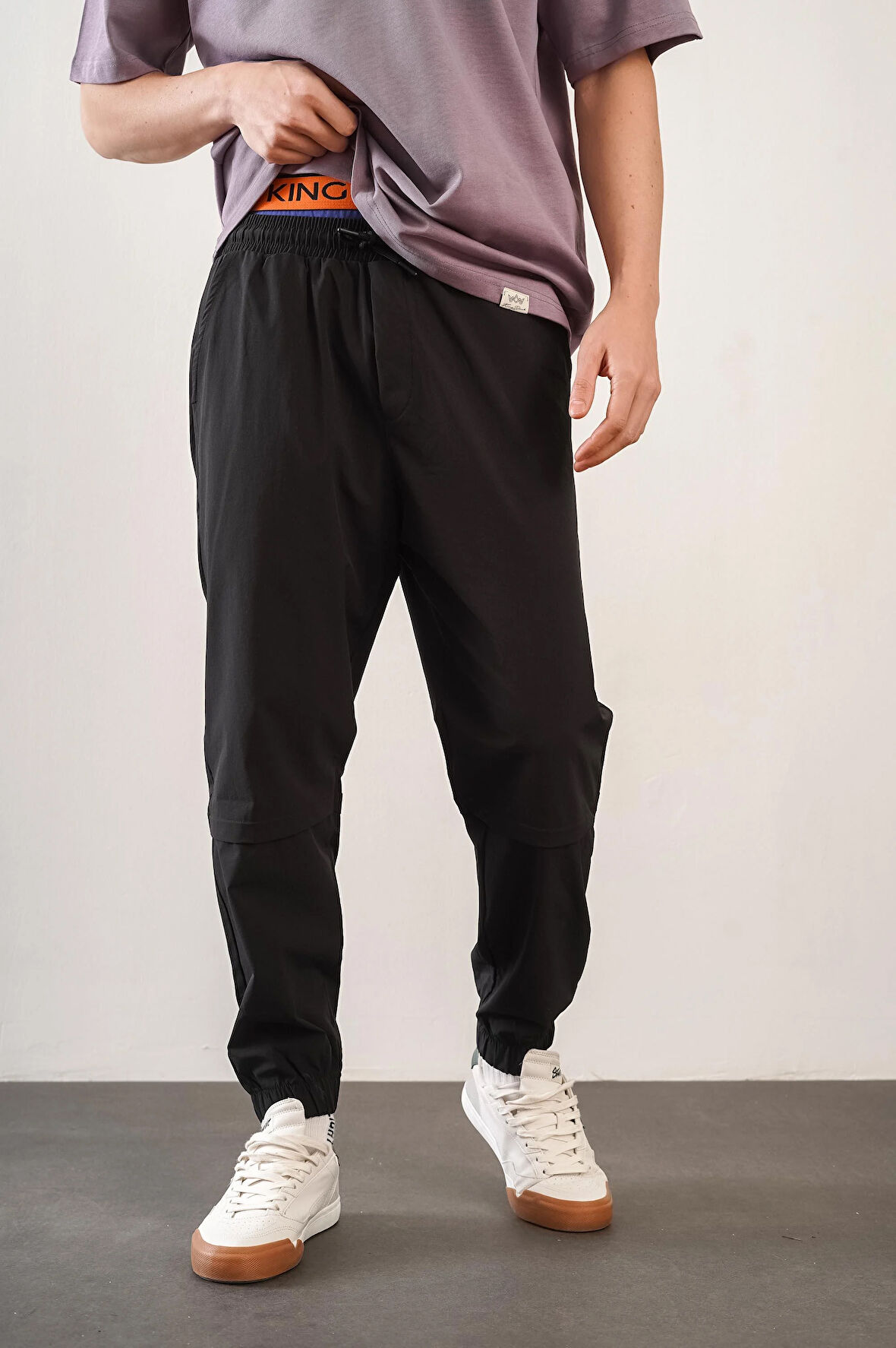 Erkek Relax Fit Kalıp Beli ve Paçası Lastikli Jogger Pantolon