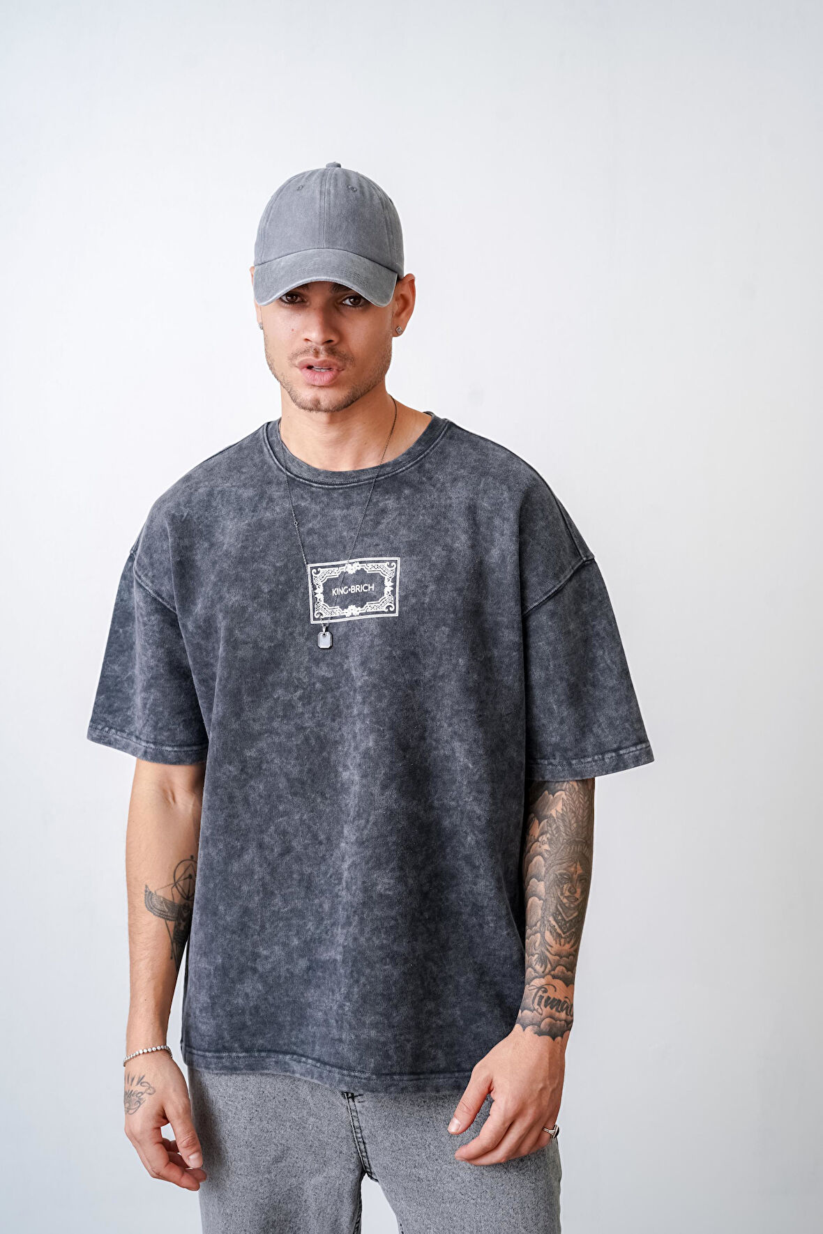 Kingbrich Önü Baskılı Oversize Kalıp Bisiklet Yaka Yıkamalı Erkek Tshirt