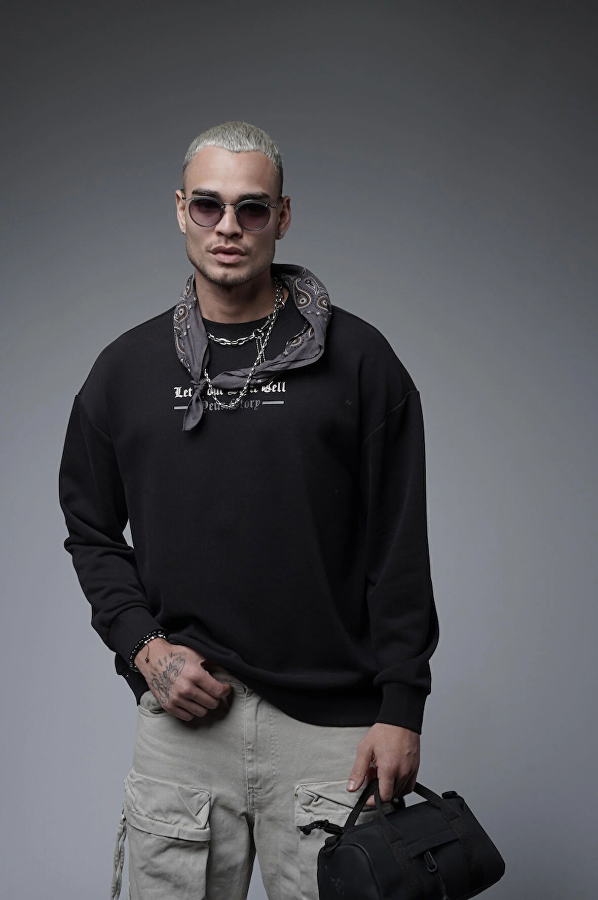 Oversize Kalıp Baskılı Yaka Kol Ribanalı Sweat