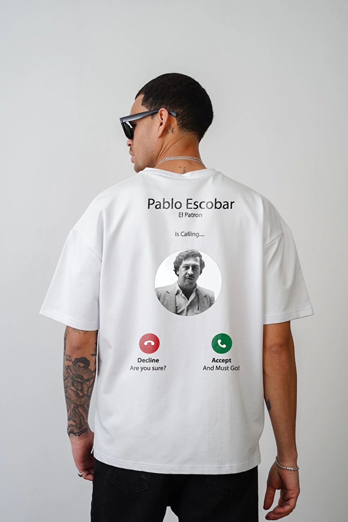 Oversize Kalıp Pablo Escobar is Calling Baskılı Unisex Tişört