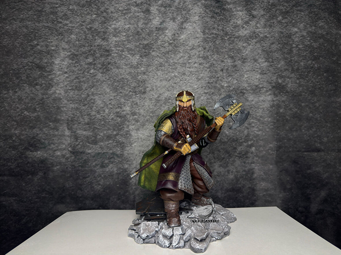Lord Of The Rings Yüzüklerin Efendisi - Gimli Ready to Fight
