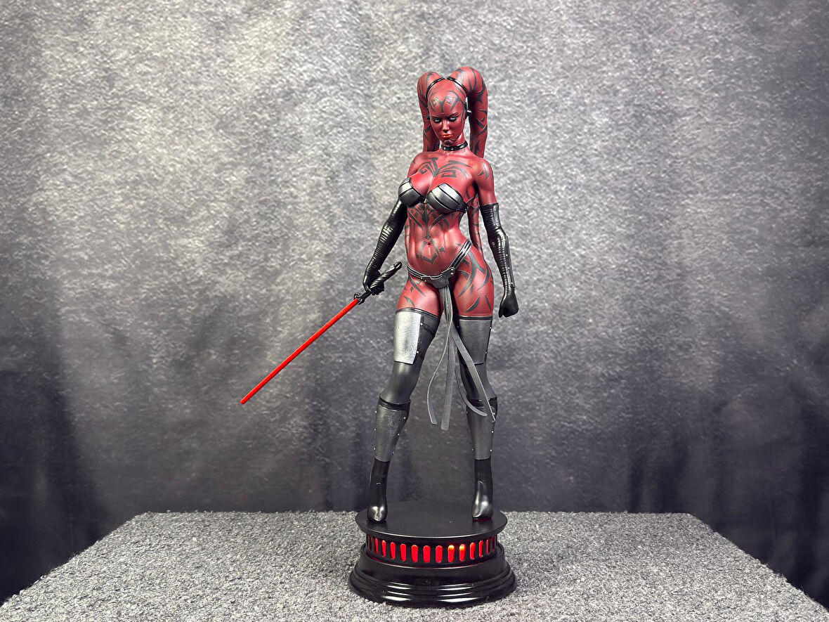 STAR WARS Darth Talon Figür (ışıklı)