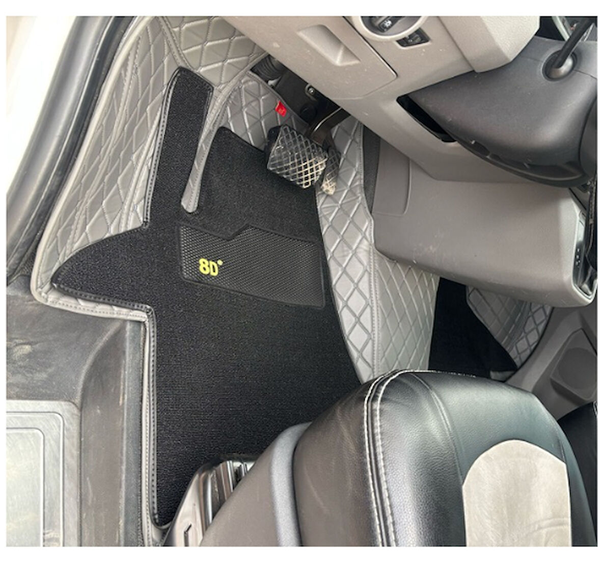 Volkswagen Transporter T6-T7 Araca Özel 8D Çift Katmanlı Havuzlu Paspas Takımı