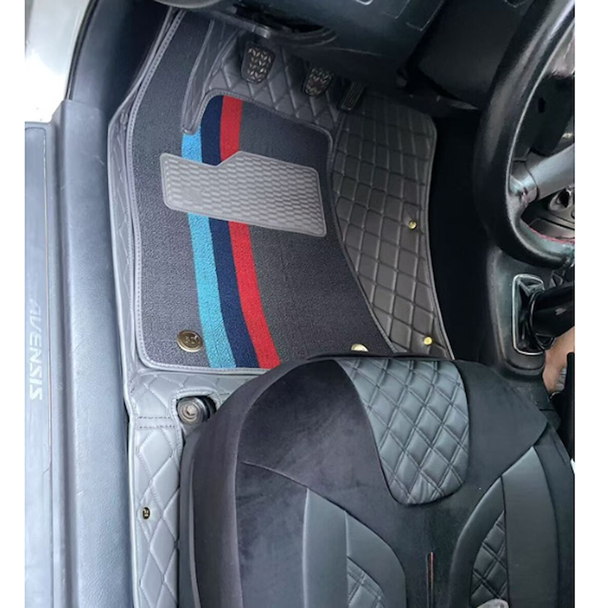 Toyota Avensis 2004-2008 Arası Aracına Özel 8d Çift Katmanlı Havuzlu Paspas Takımı