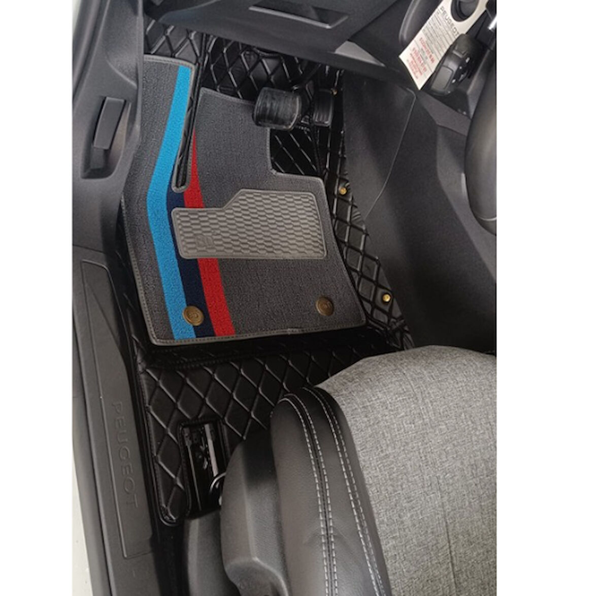 Peugeot 2008 2023 Sonrası (Dizel) Aracına özel 8d Çift Katmanlı Havuzlu Paspas Takımı