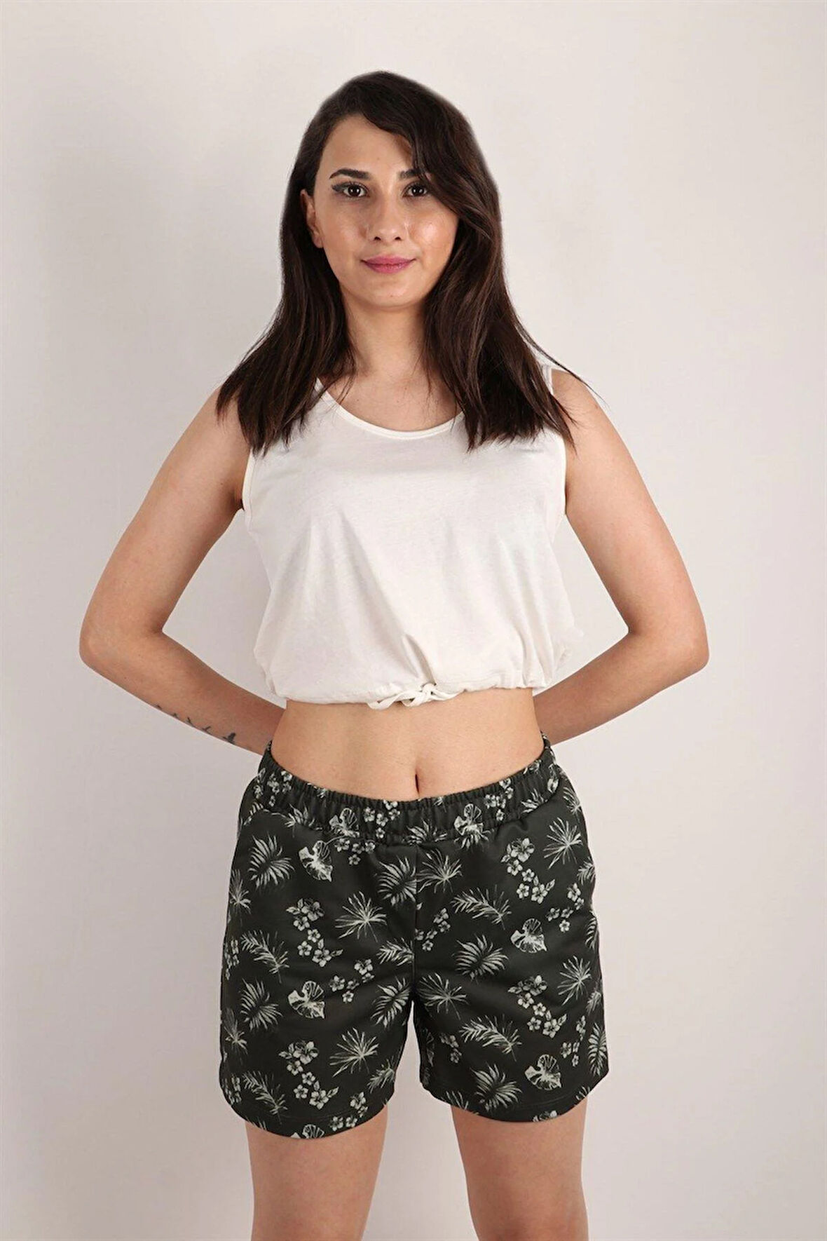 Kadın Desenli Kısa Şort