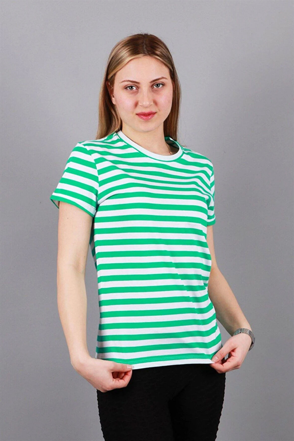 Kadın Bisiklet Yaka T-shirt Tşört