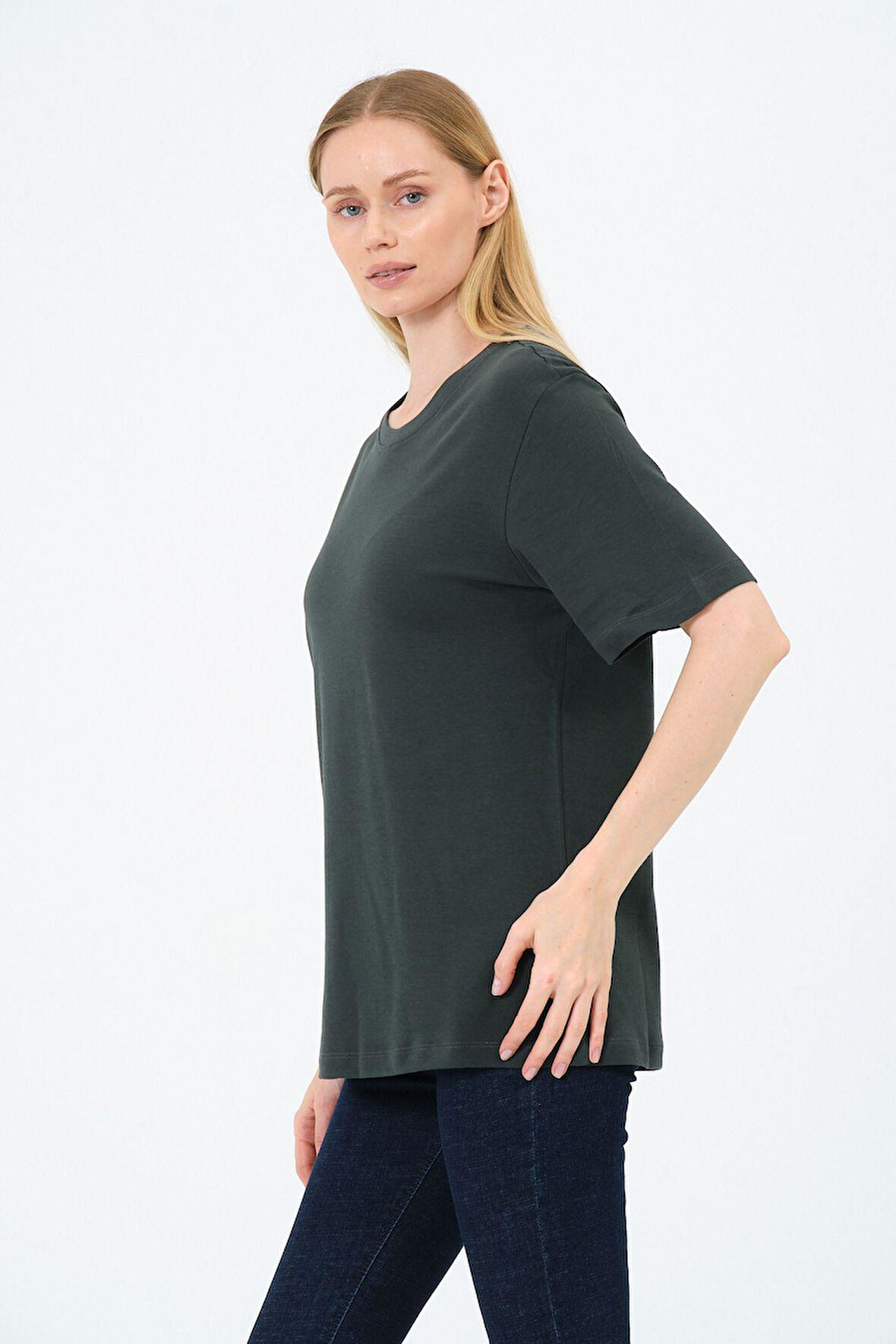 Kadın Bisiklet Yaka Kısa Kollu  Basic T-Shirt - İnterlok Kumaş