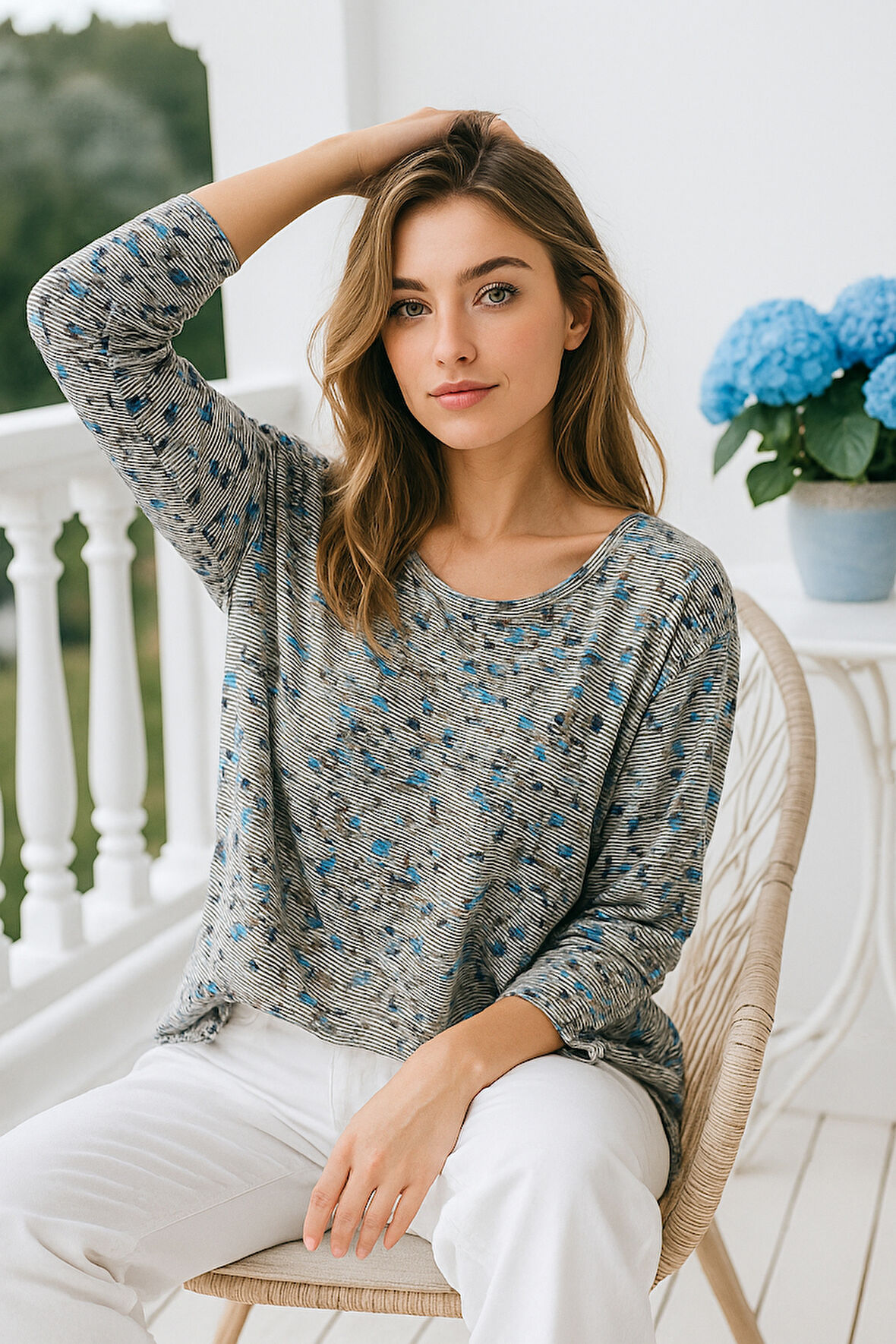 Kadın Haki Desenli Bisiklet Yaka Uzun Kollu Bluz