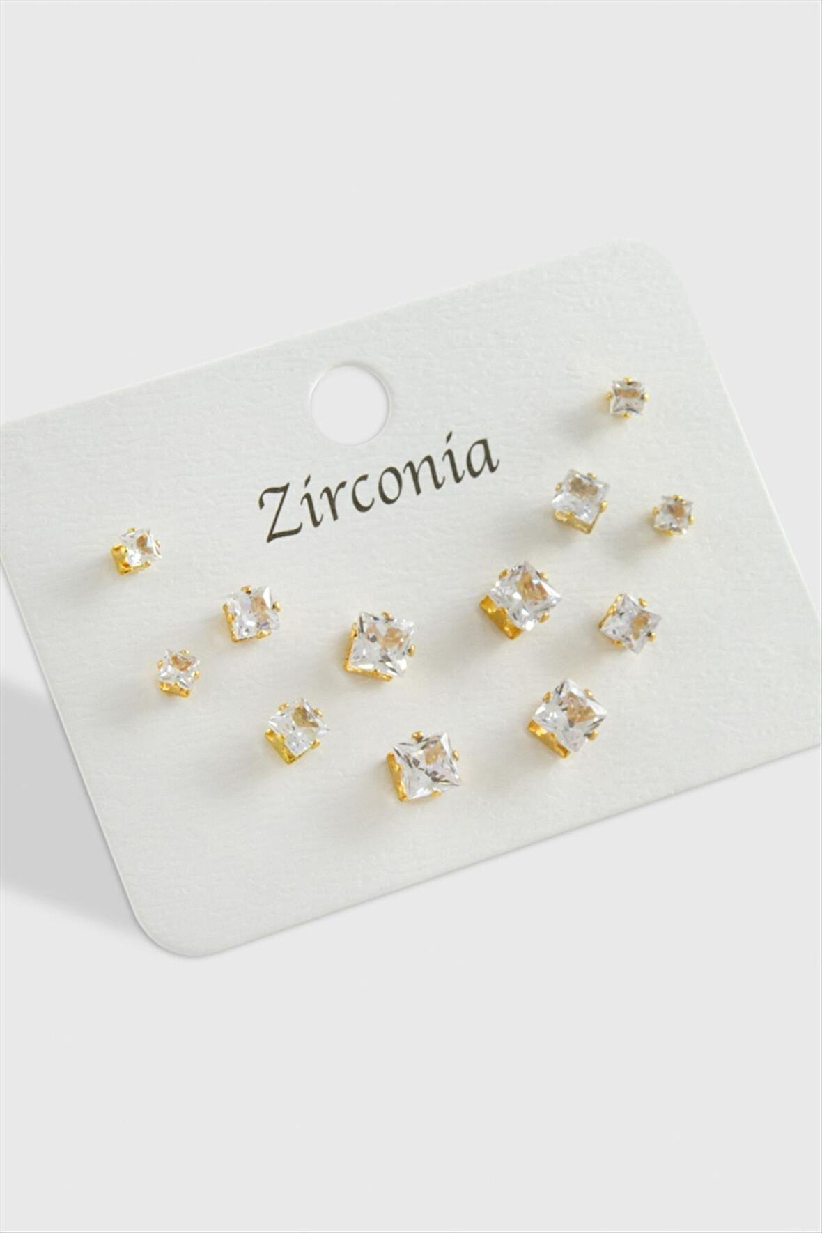 12 Adet Kare Zirkon Tek Taşlı Küpe