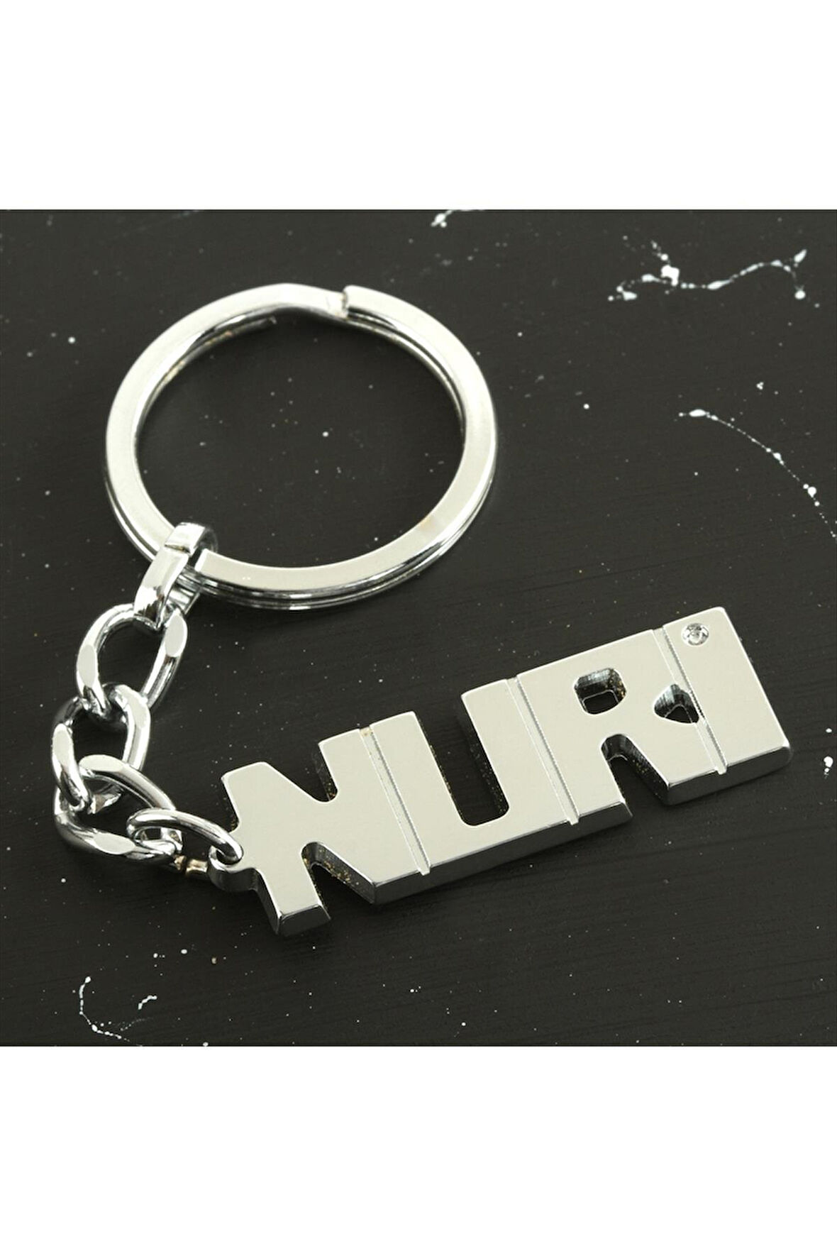 Nuri İsimli Anahtarlık