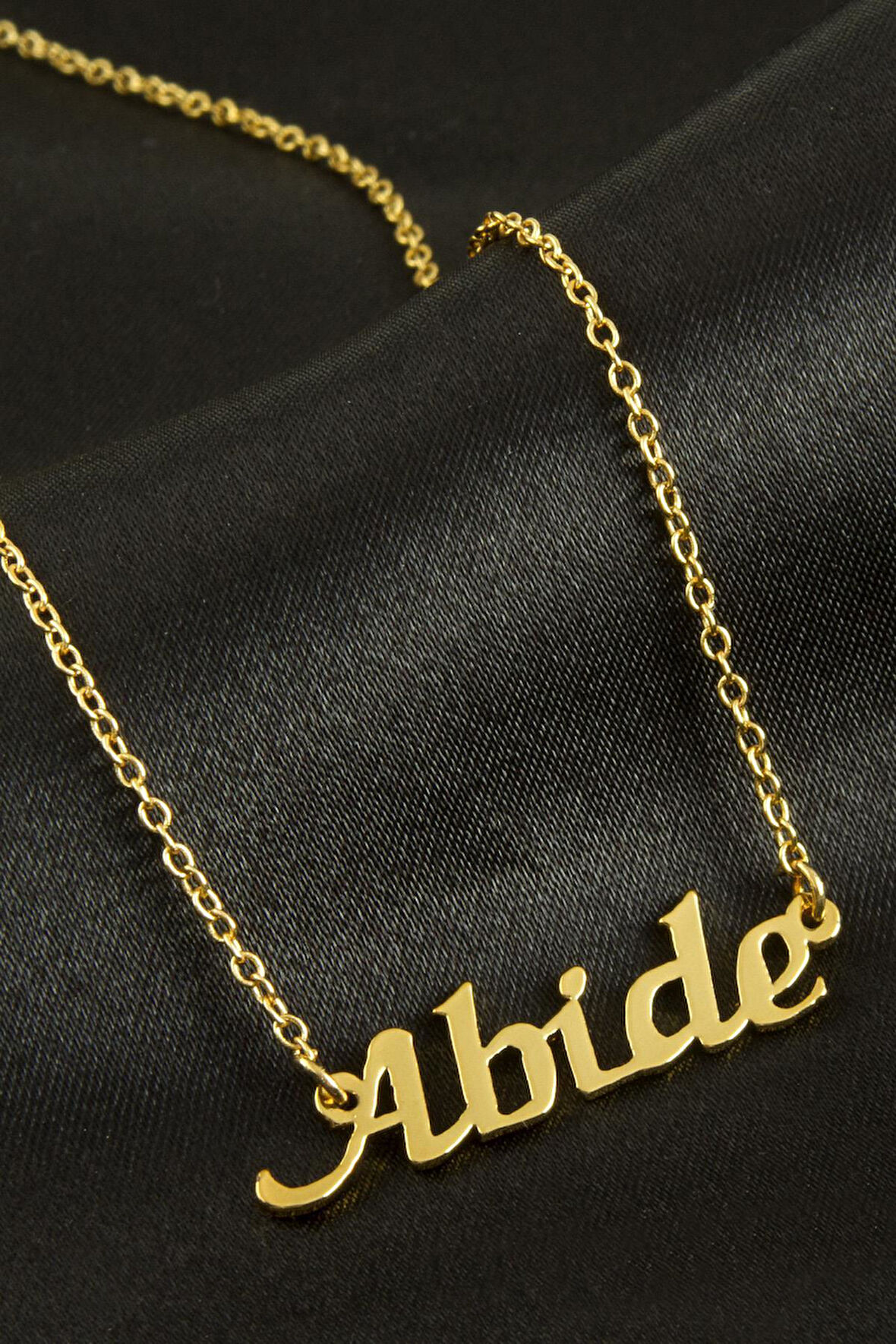 Abide isimli kolye (Kişiye Özel)