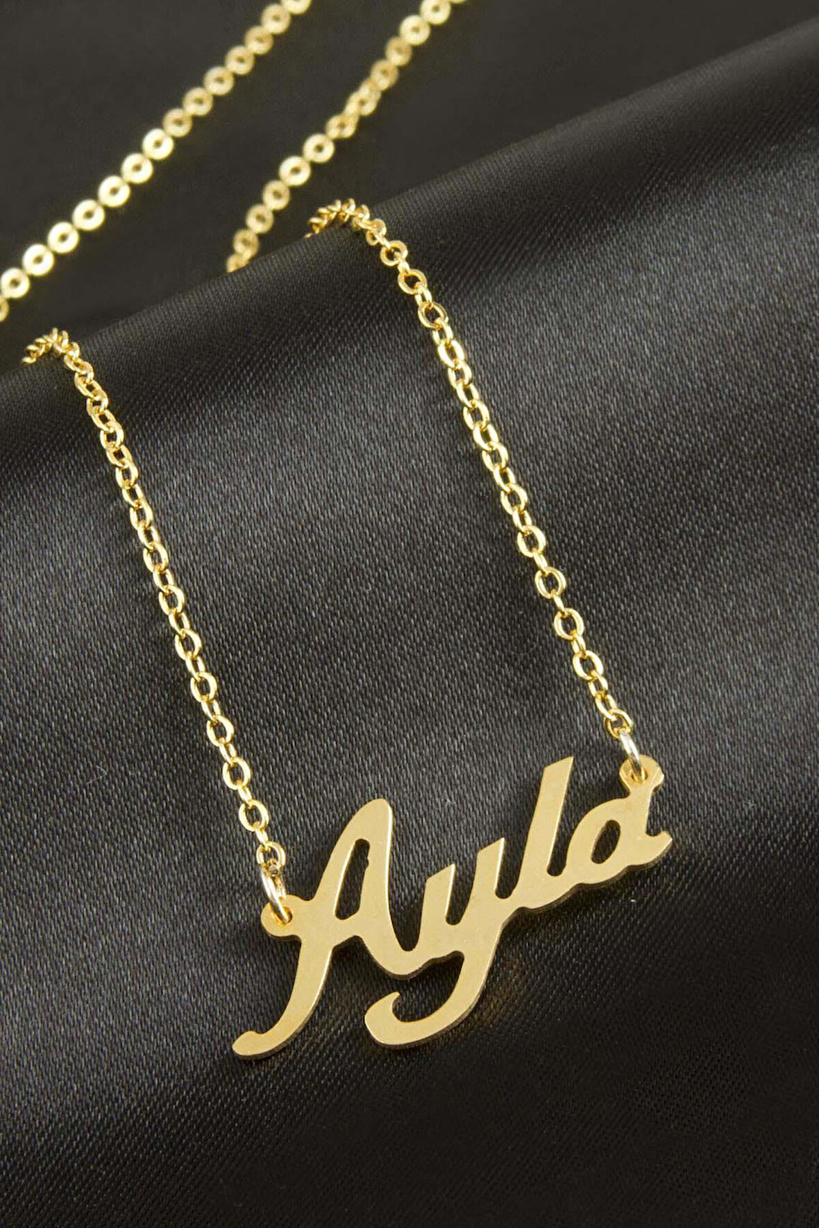 Ayla isimli kolye (Kişiye Özel)