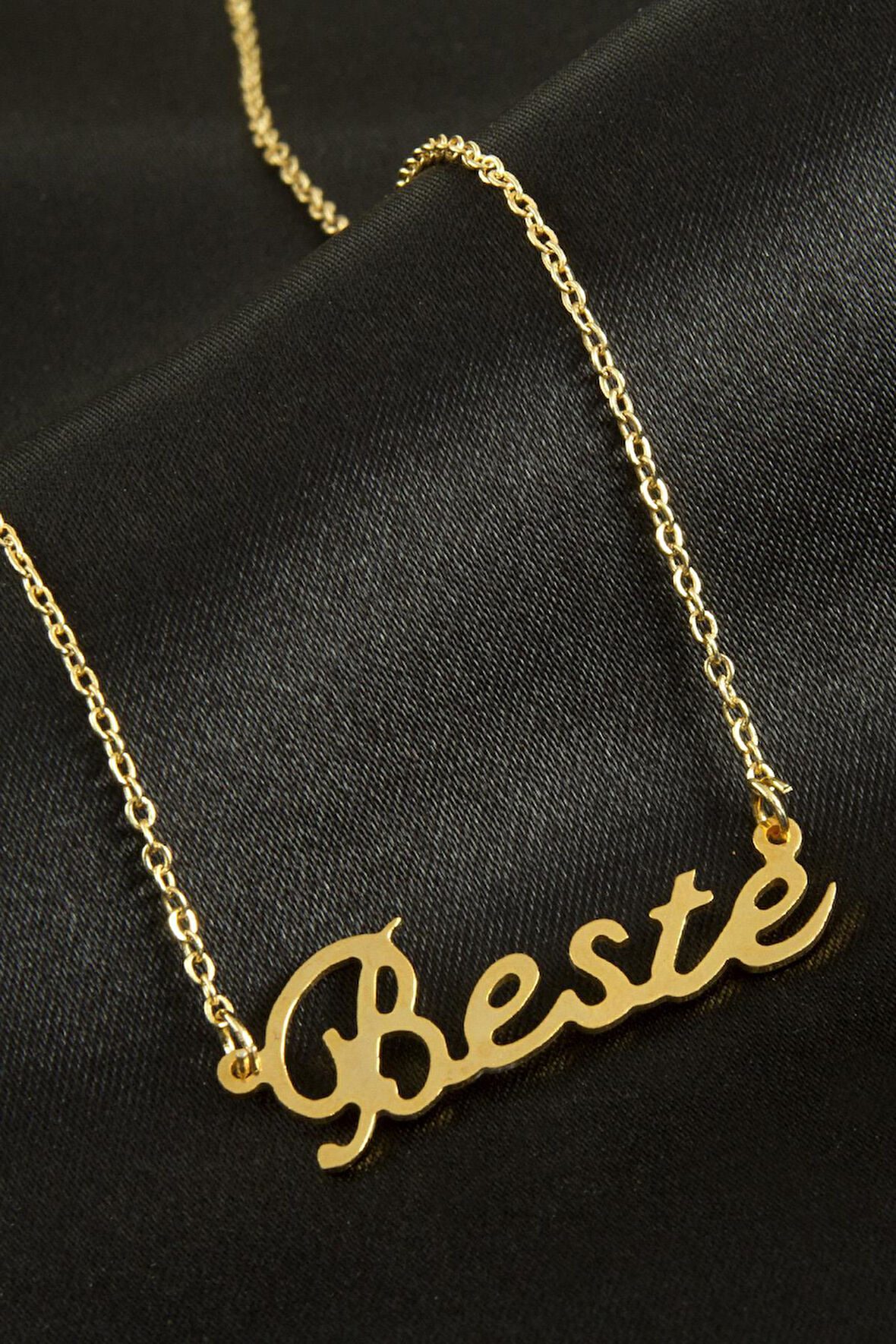 Beste isimli kolye (Kişiye Özel)