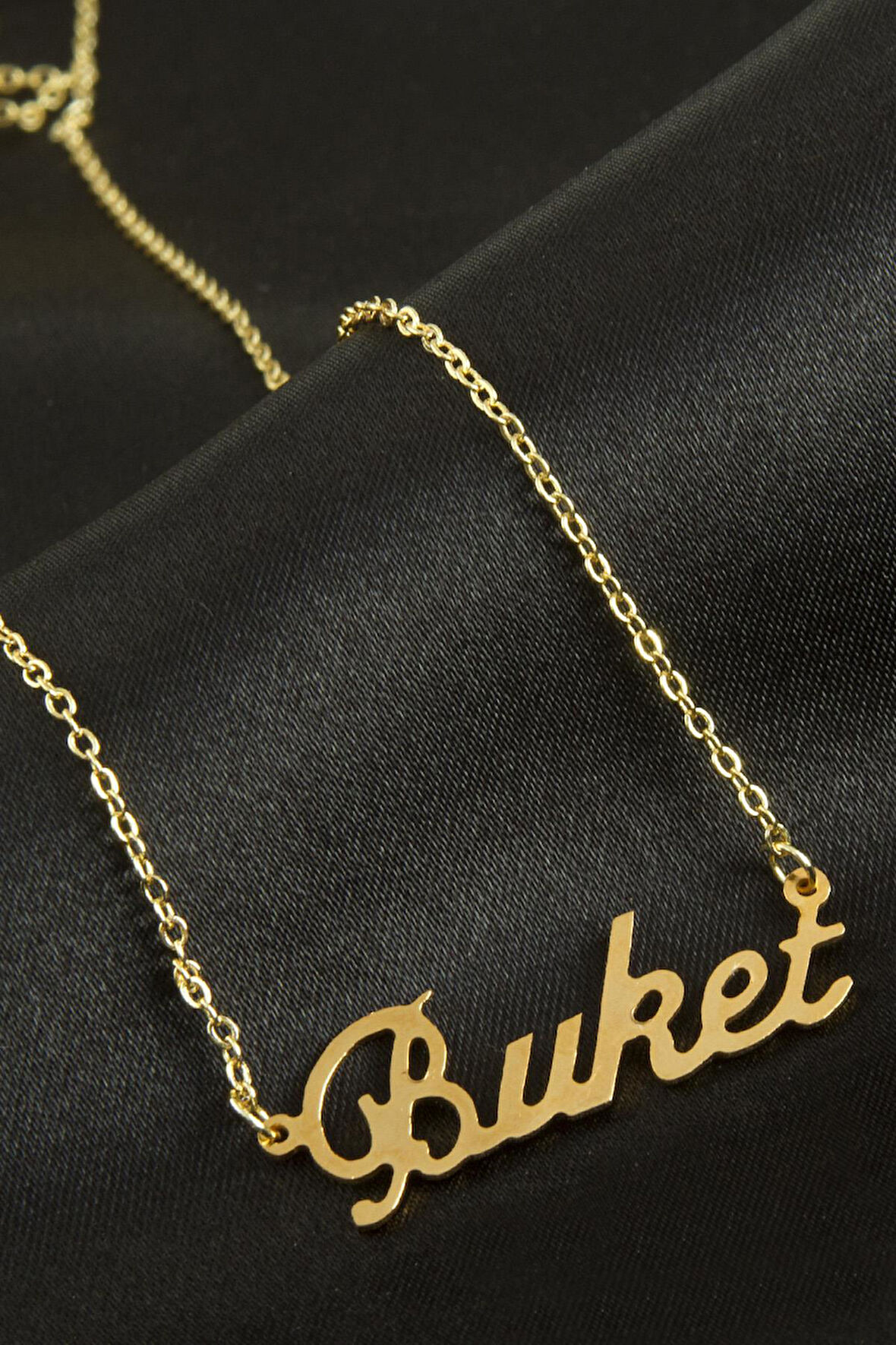 Buket isimli kolye (Kişiye Özel)