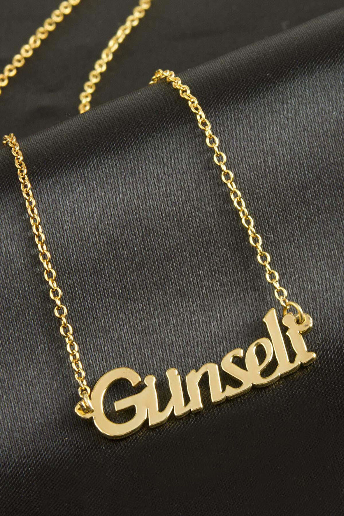 Günseli isimli kolye (Kişiye Özel)