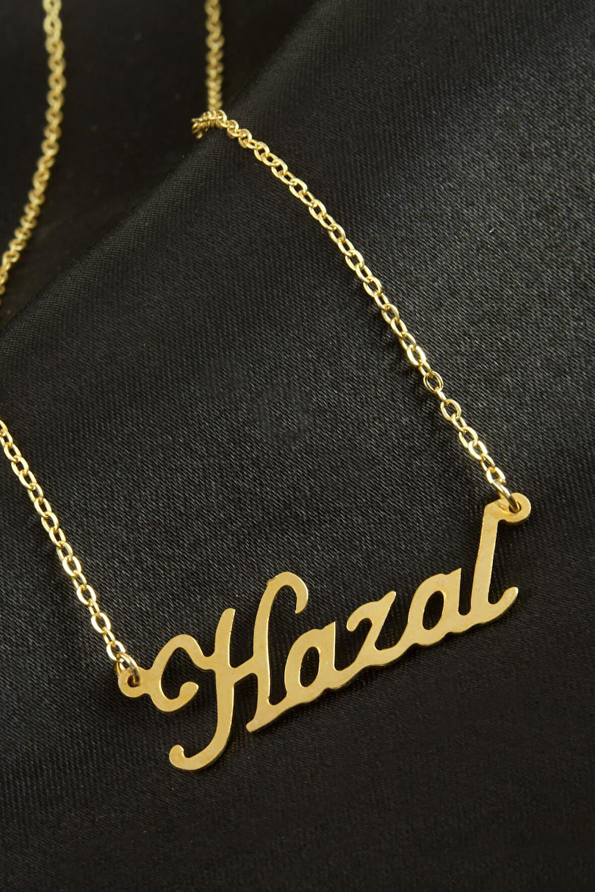 Hazal isimli kolye (Kişiye Özel)