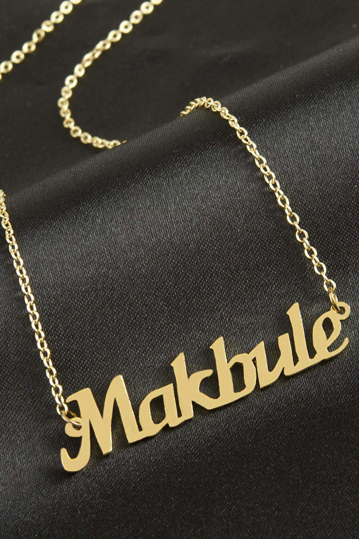 Makbule isimli kolye (Kişiye Özel)