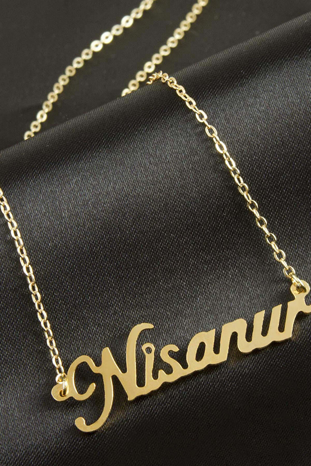 Nisanur isimli kolye (Kişiye Özel)