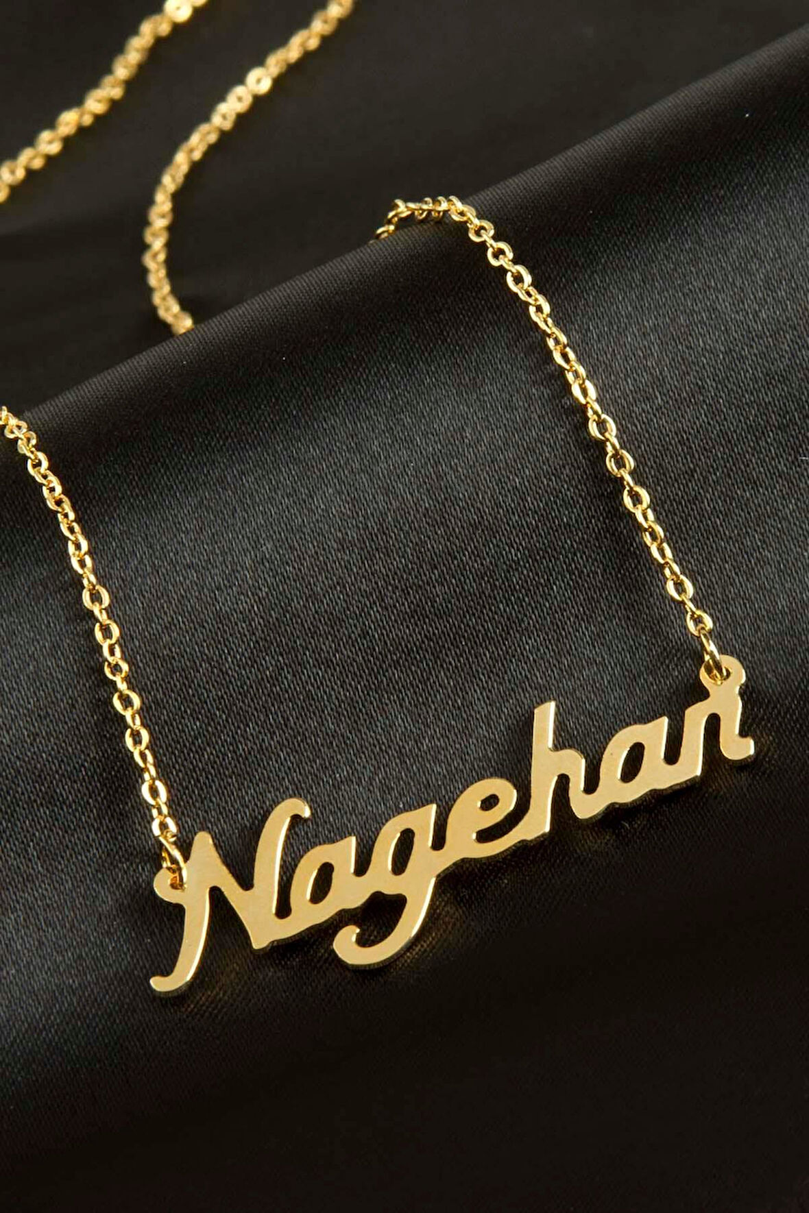 Nagehan isimli kolye (Kişiye Özel)