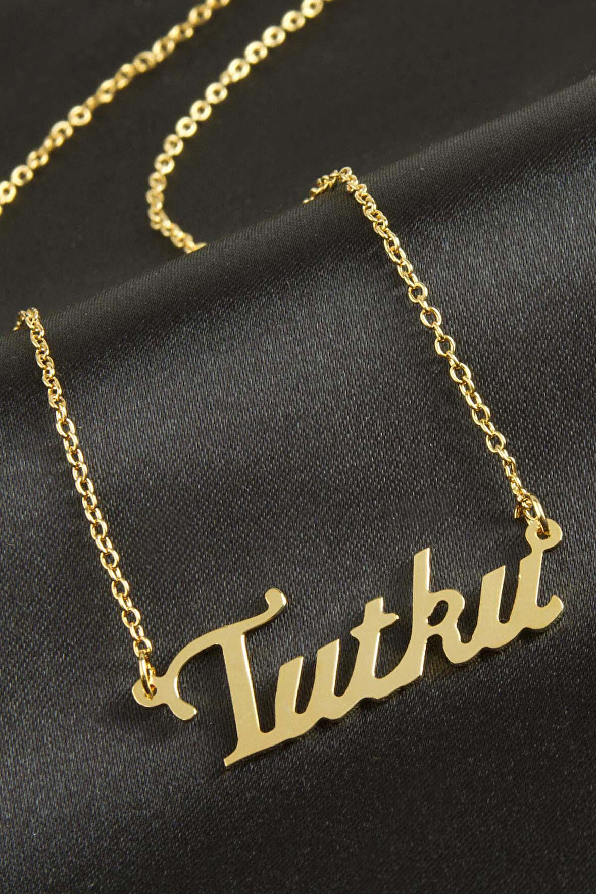 Tutku isimli kolye (Kişiye Özel)