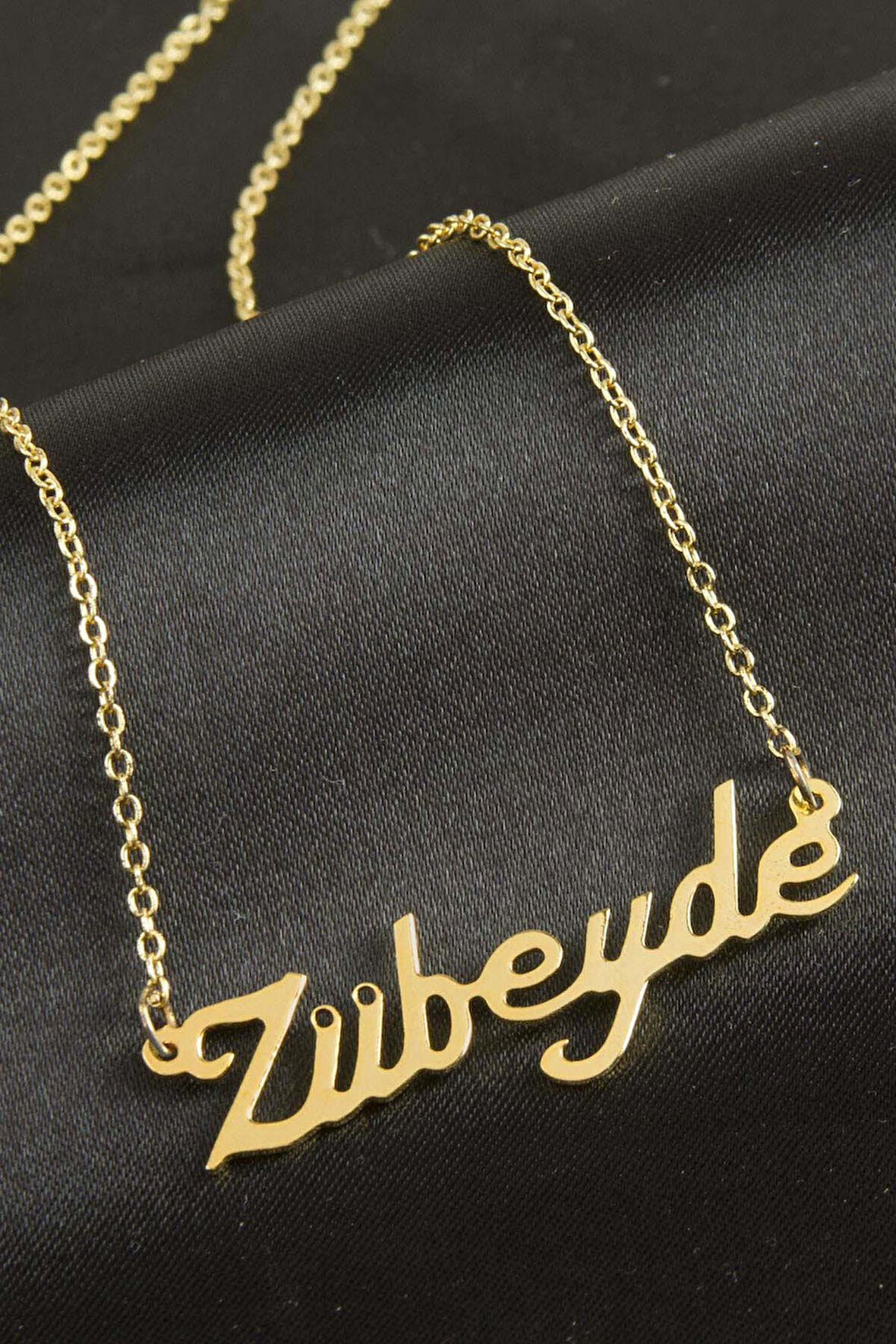 Zübeyde isimli kolye (Kişiye Özel)
