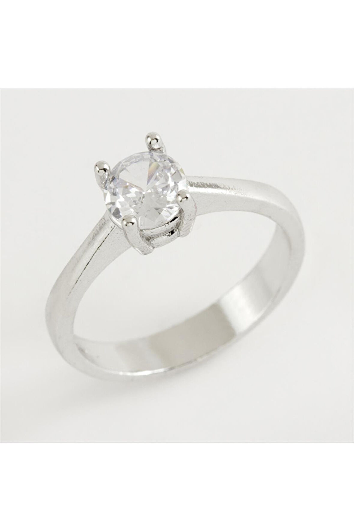 Zirkon Tek Taşlı Yüzük