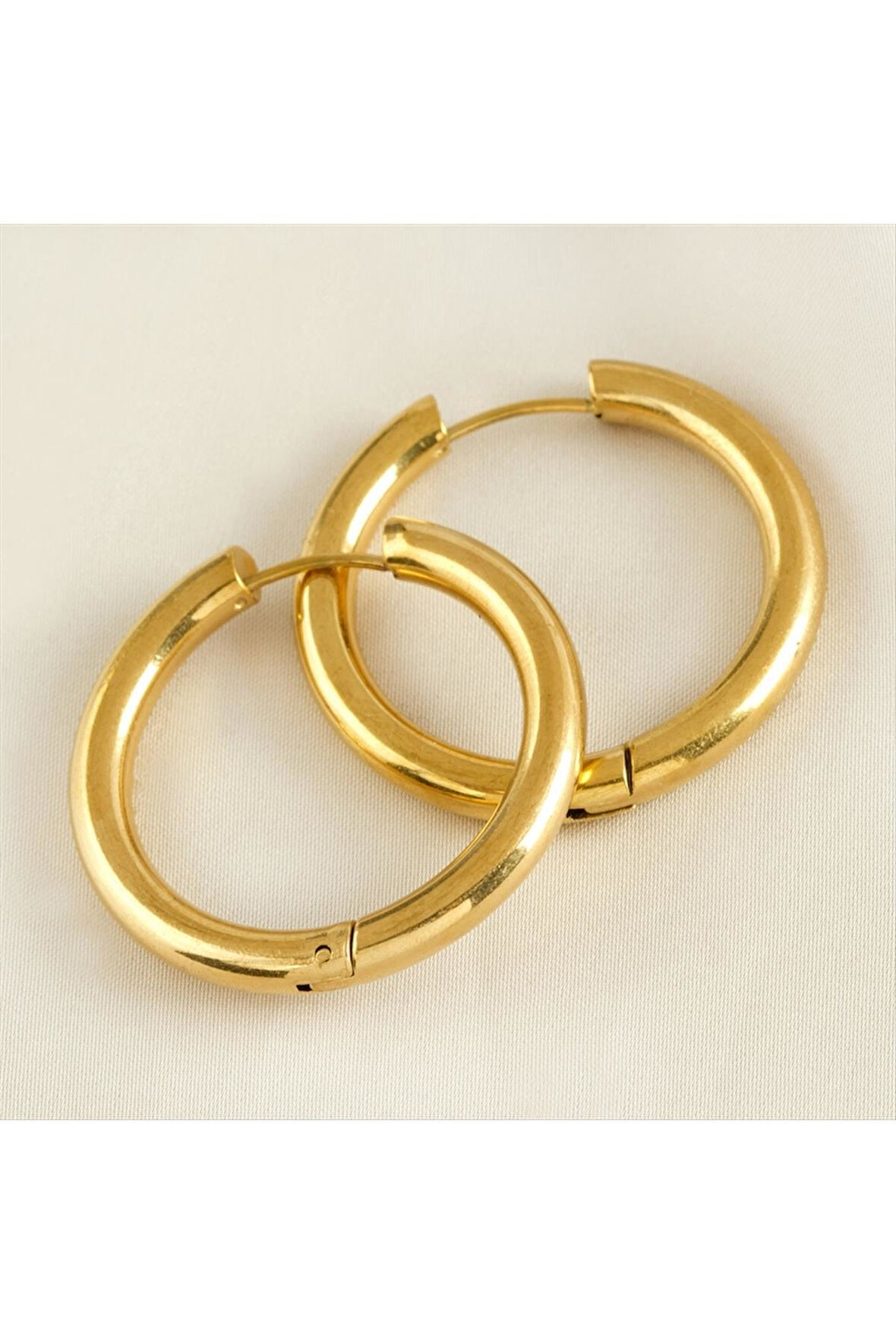 Lüks Çelik Küpe 2,3 cm