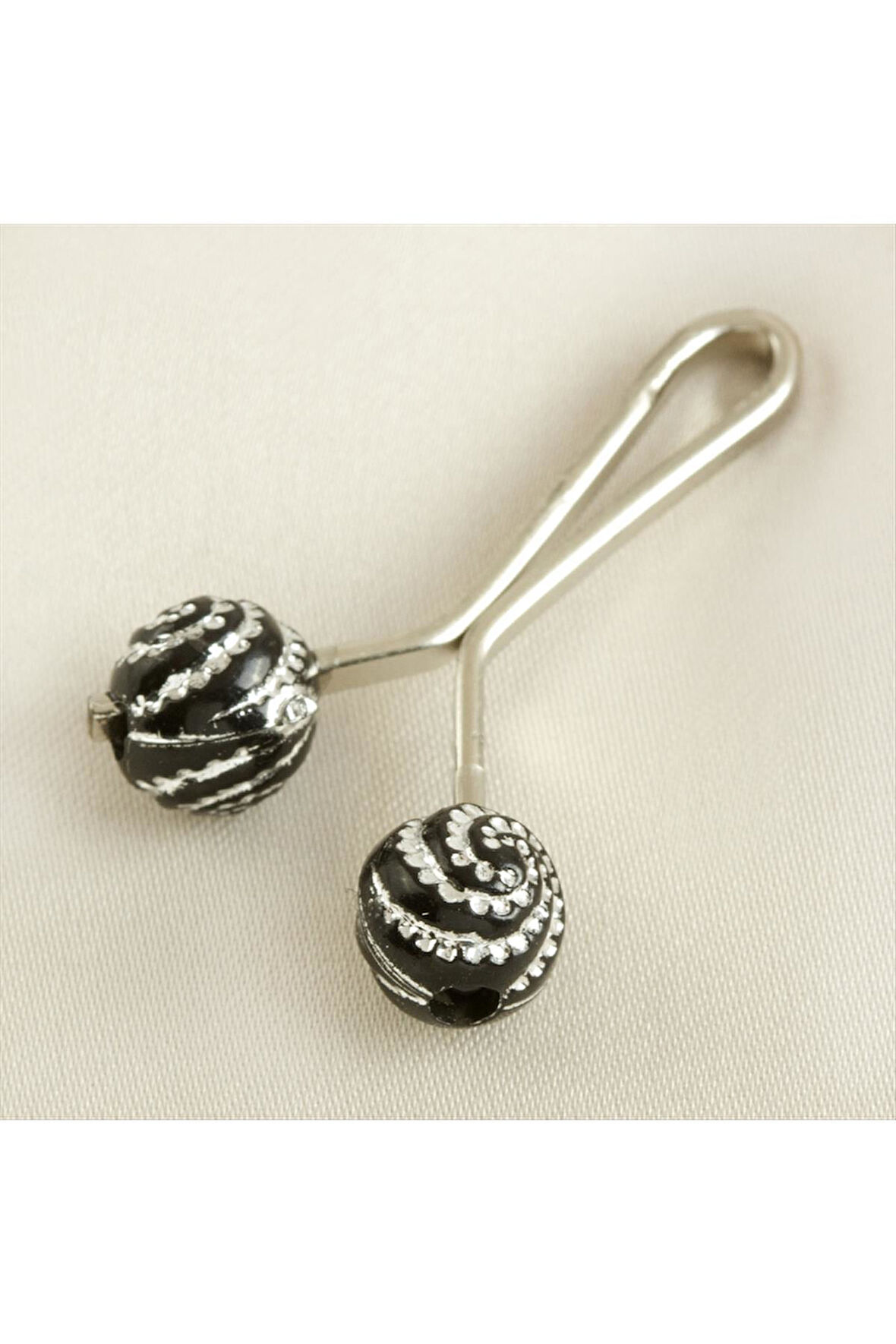 Yuvarlak Klipsi Firkete