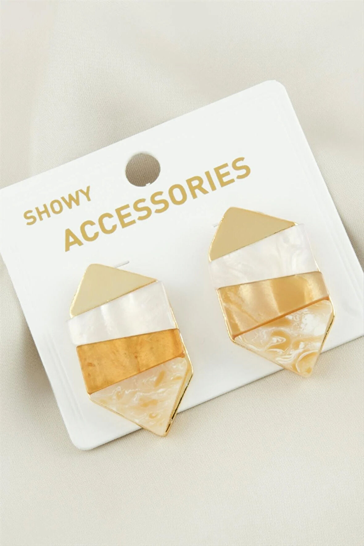 Sedef Taşlı Metal Küpe