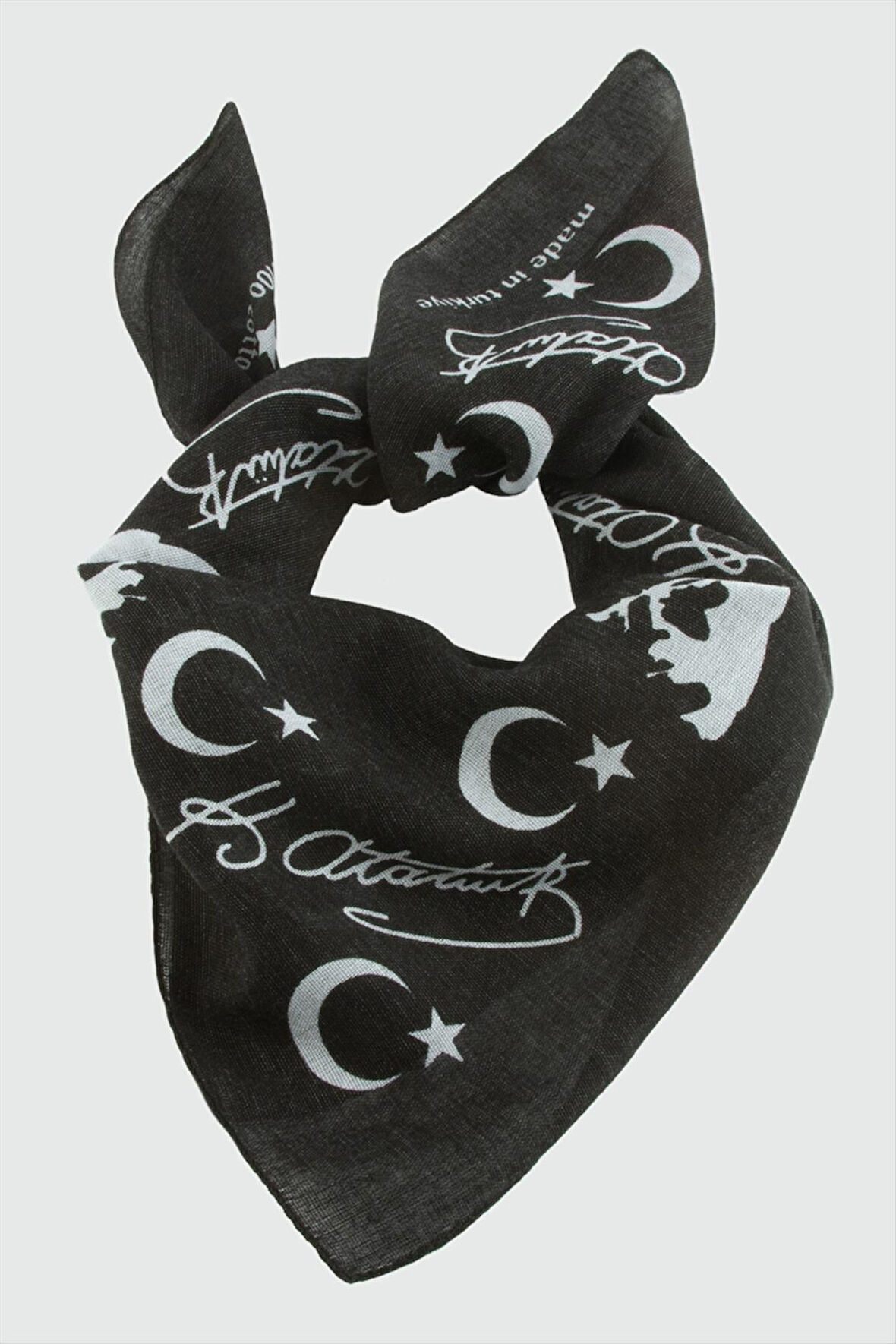 Ay Yıldız Atatürk Desenli Bandana 50*50
