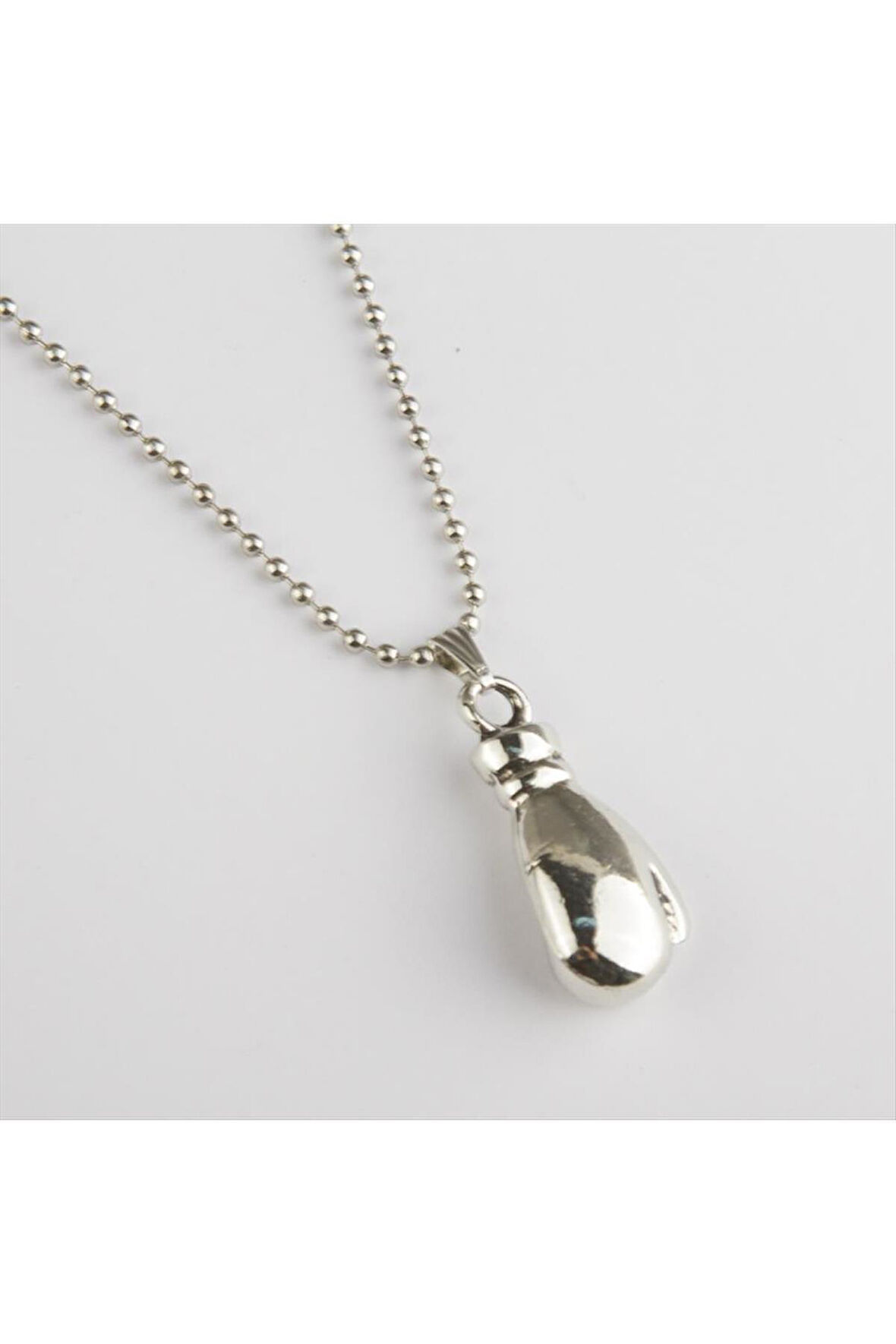 Boks Eldiveni Figürlü Metal Kolye