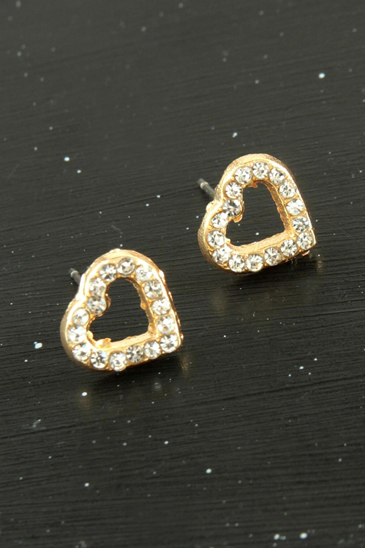 Kalp Taşlı Minik Küpe