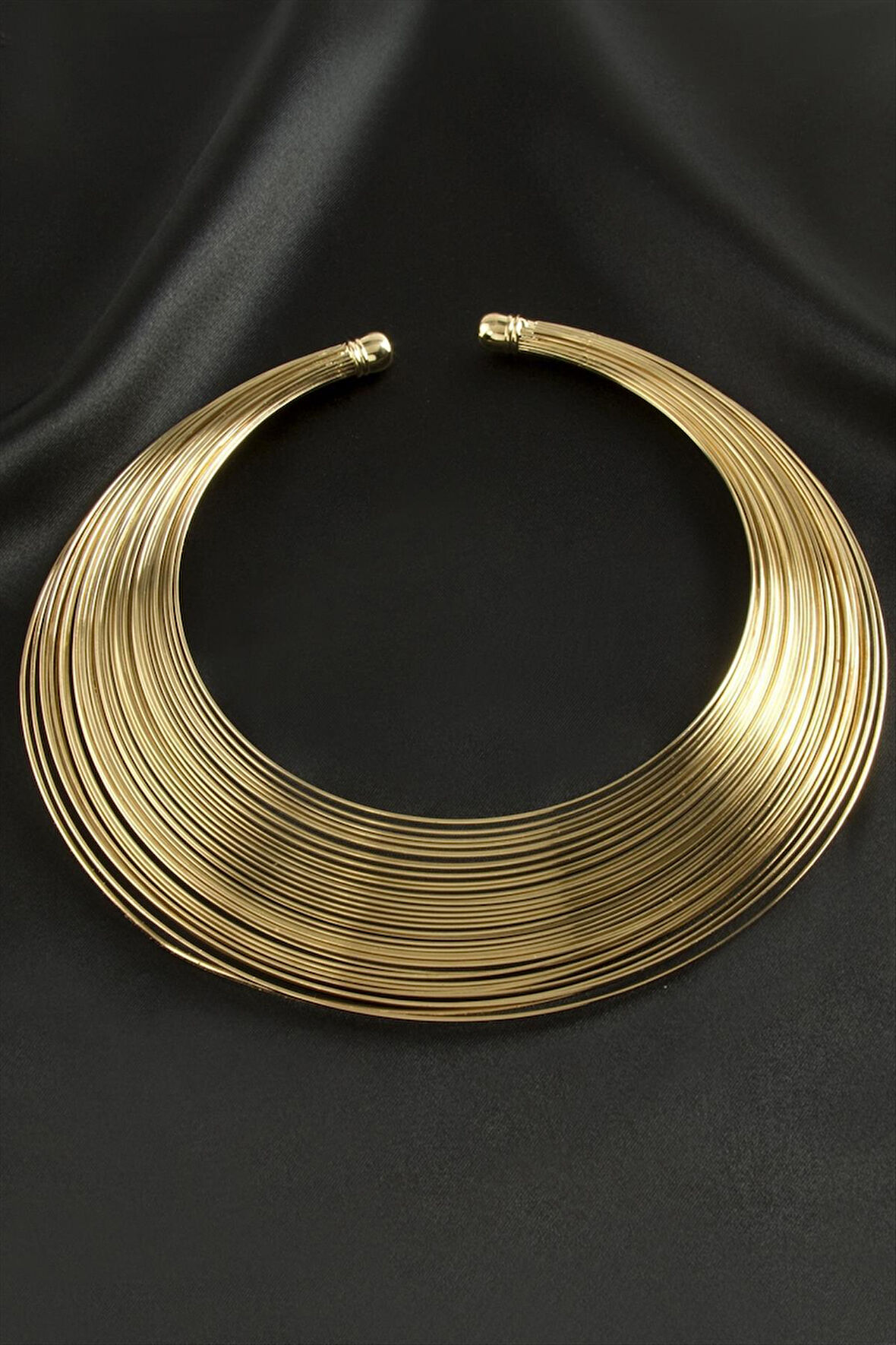 Tel Metal Tasma Kolye