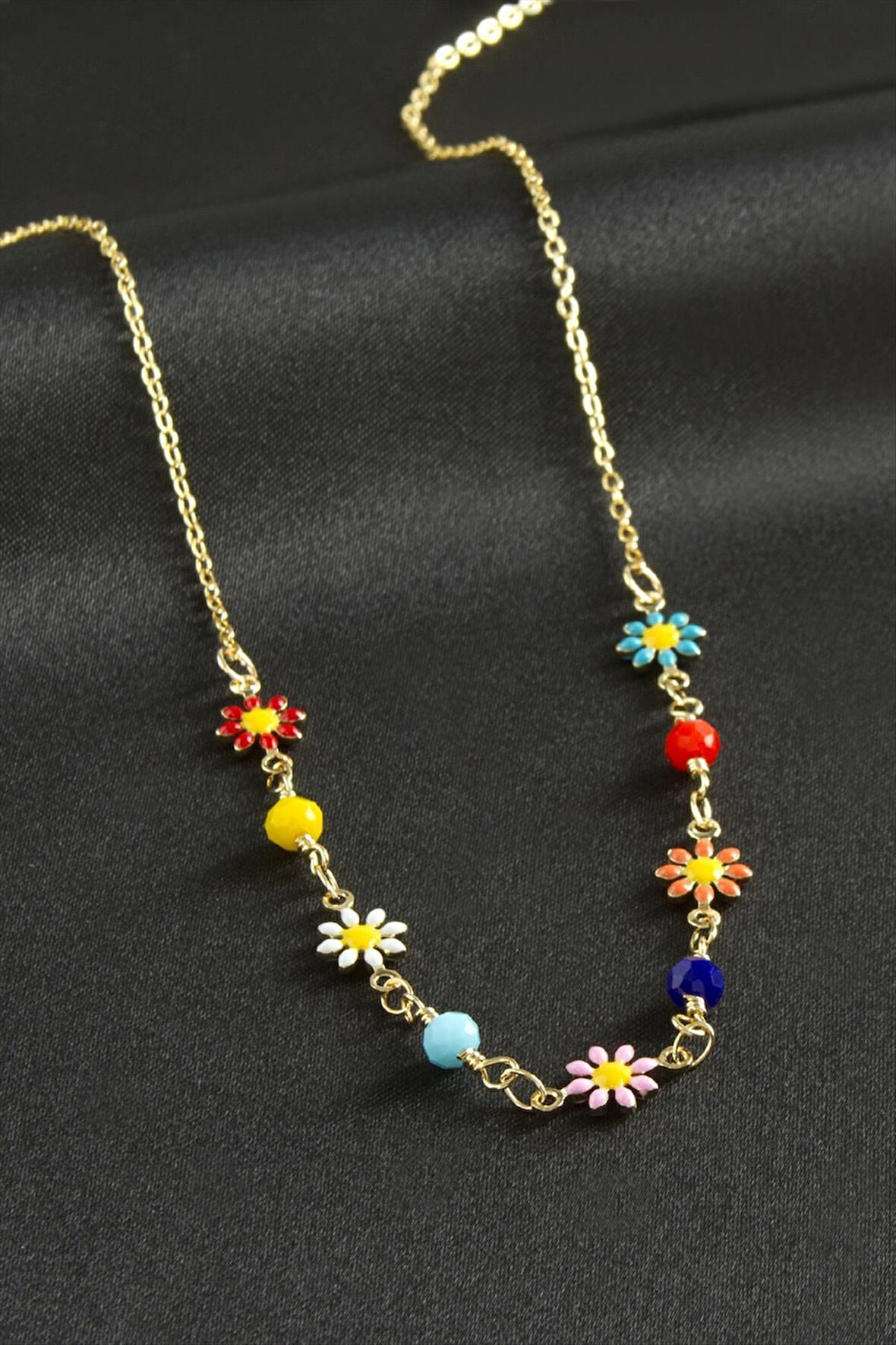 Papatya Kristal Taşlı Mineli Kolye