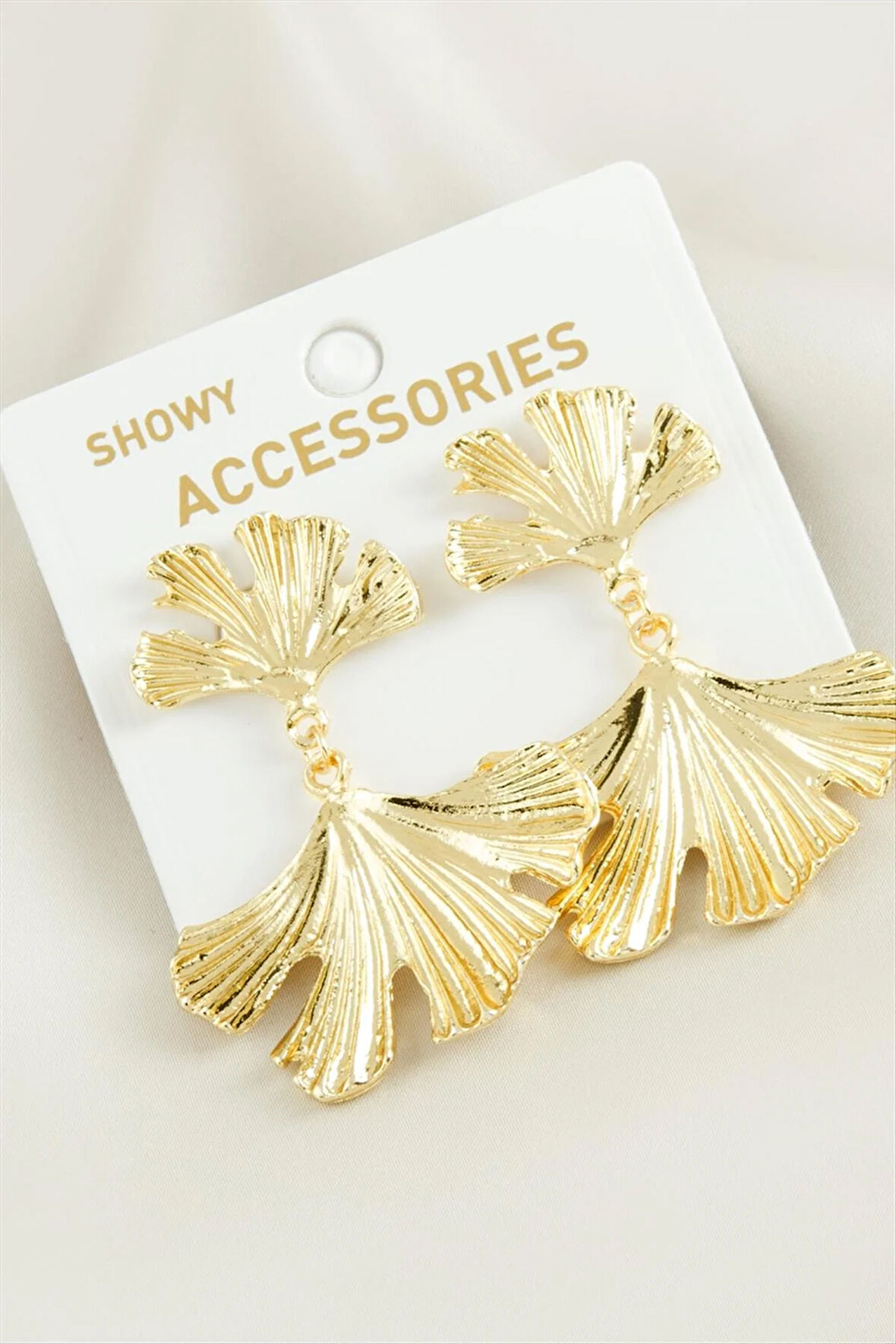 Yaprak Trend Metal Küpe