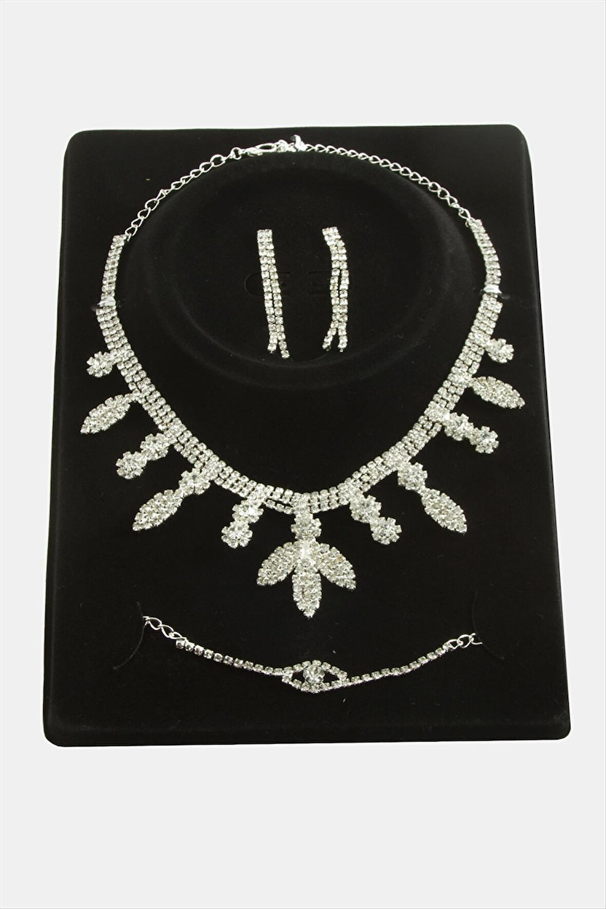 Yaprak Taşlı Lüks Set Kolye