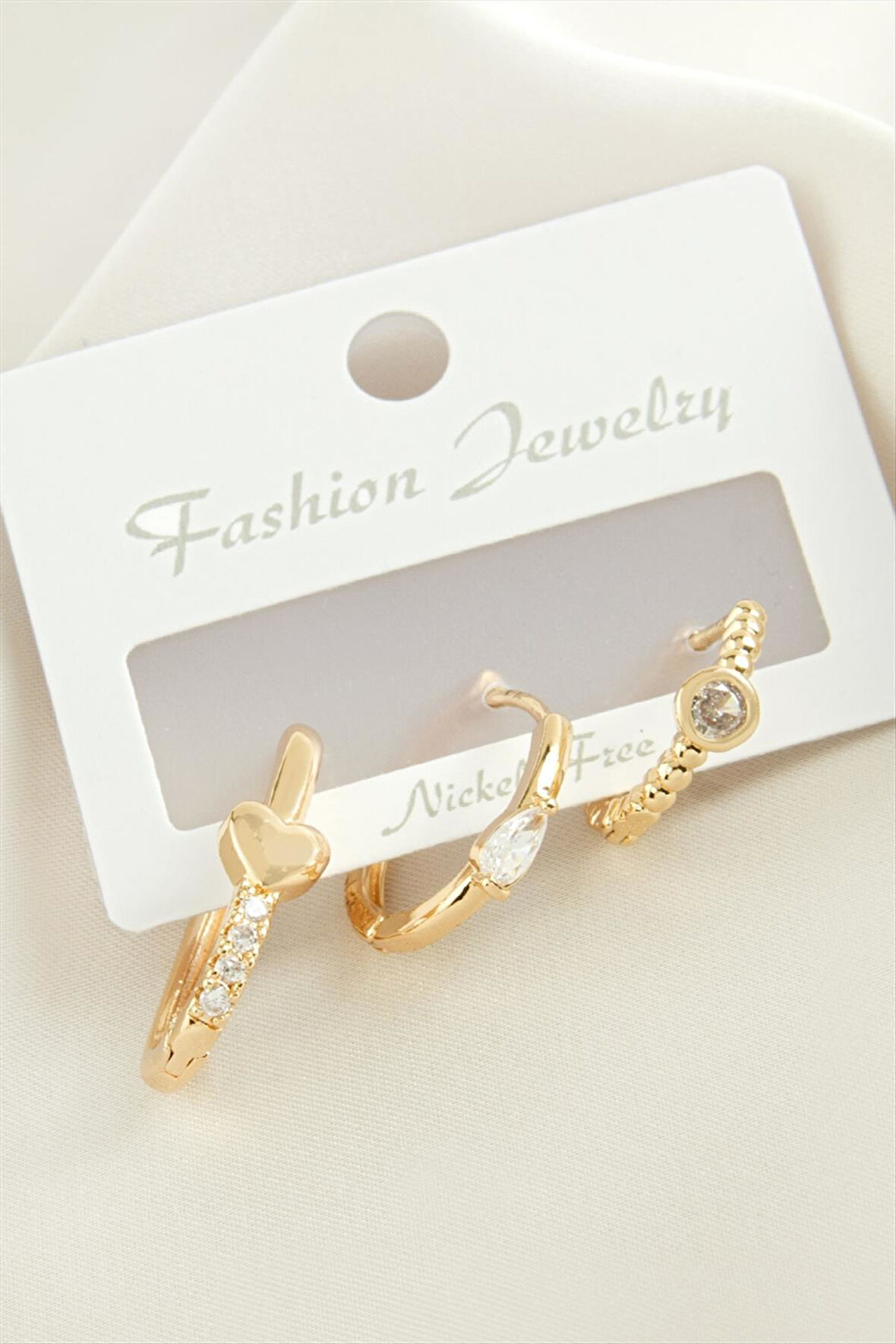 3 Adet Kalp Zirkon Taşlı Küpe