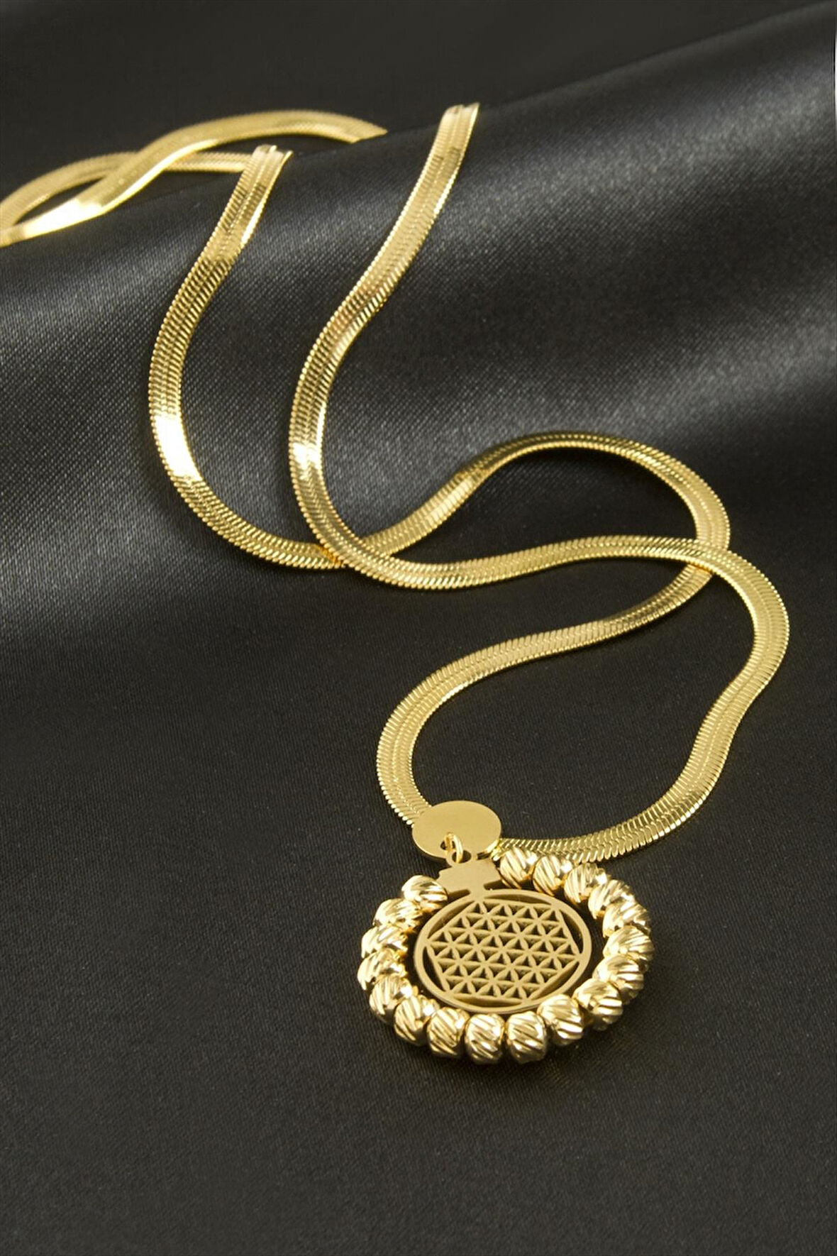 Yaşayan İtalyan Zincirli Lüks Çelik Kolye