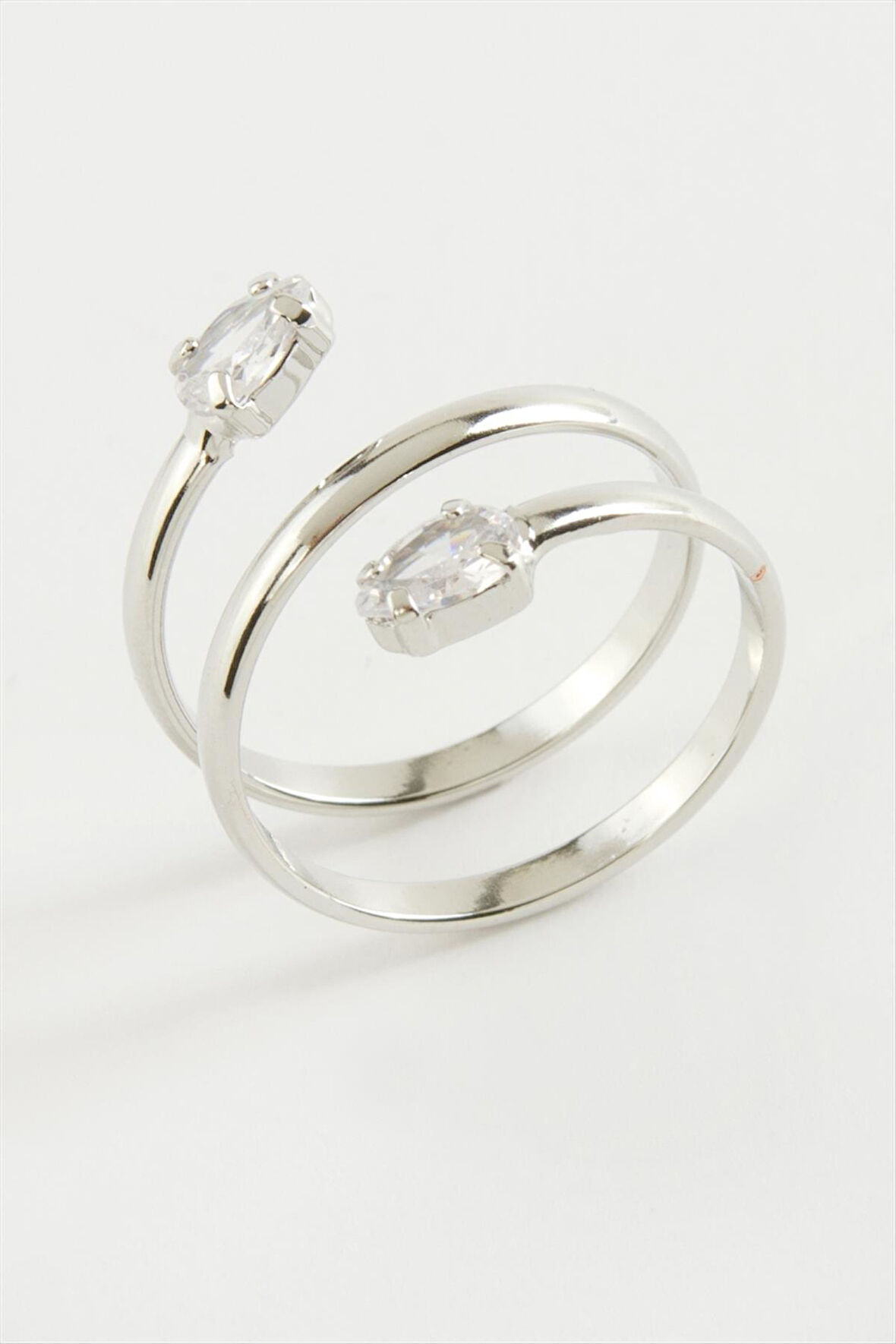 Oval Zirkon Taşlı Yüzük