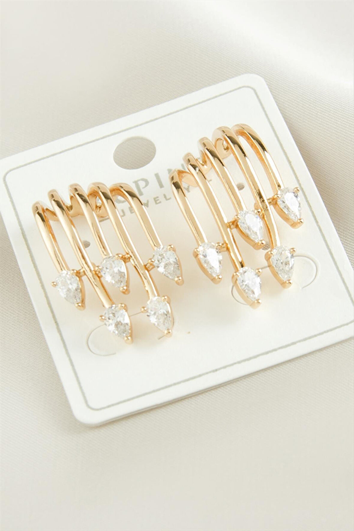 Xuping Üçgen Zirkon Taşlı Lüks Çelik Küpe