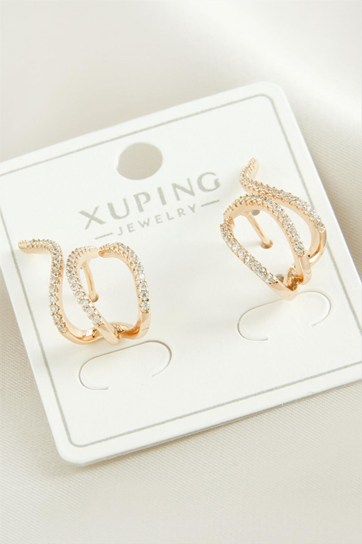 Xuping Zirkon Taşlı Lüks Çelik Küpe